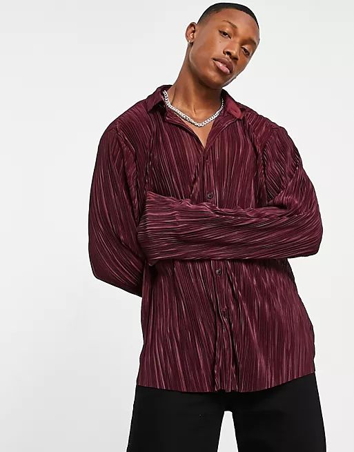 ASOS DESIGN relaxed shirt in plisse fabric in burgundy | ASOS (Global)