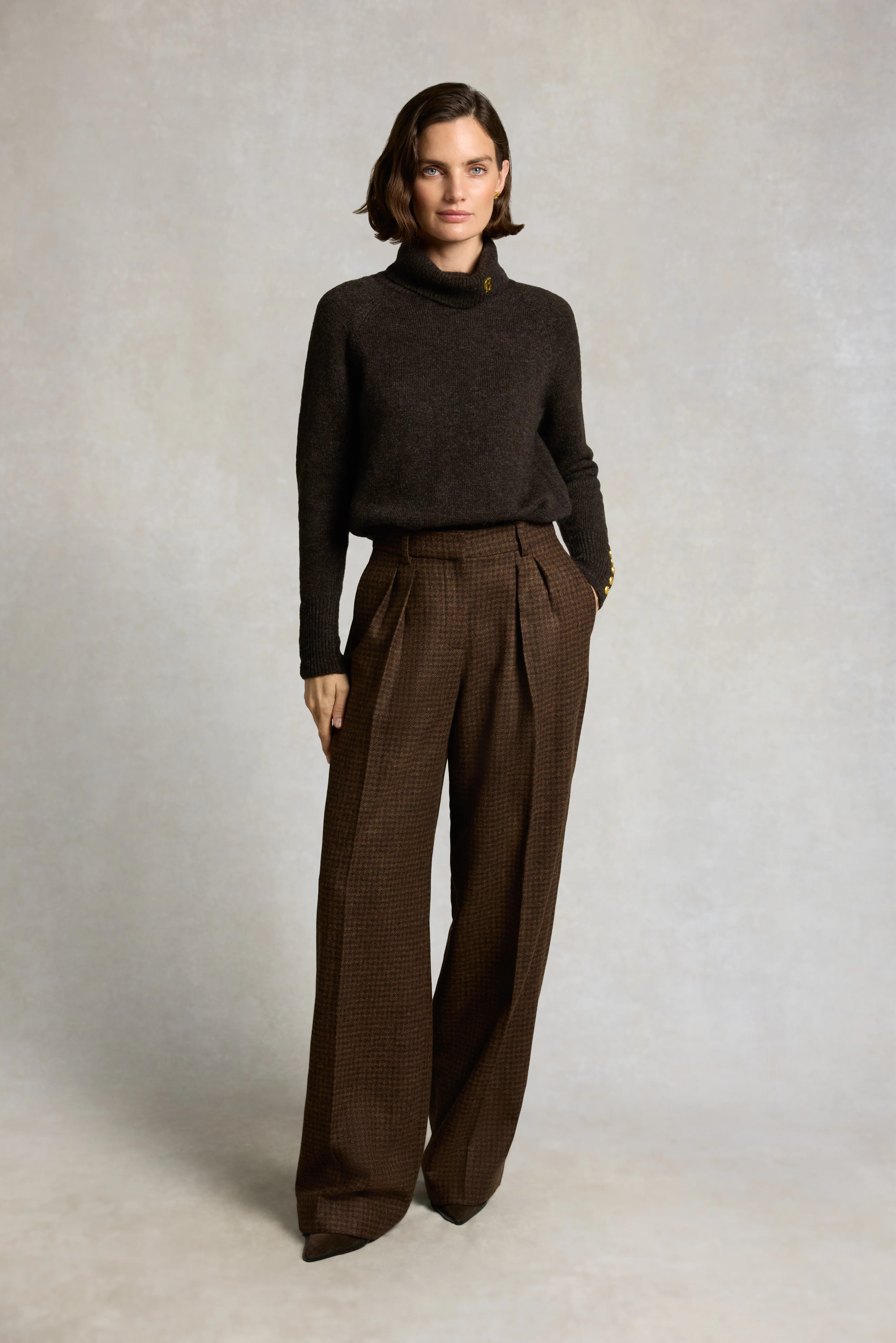 Sloane Tailored Trouser (Mocha Houndstooth) | Holland Cooper