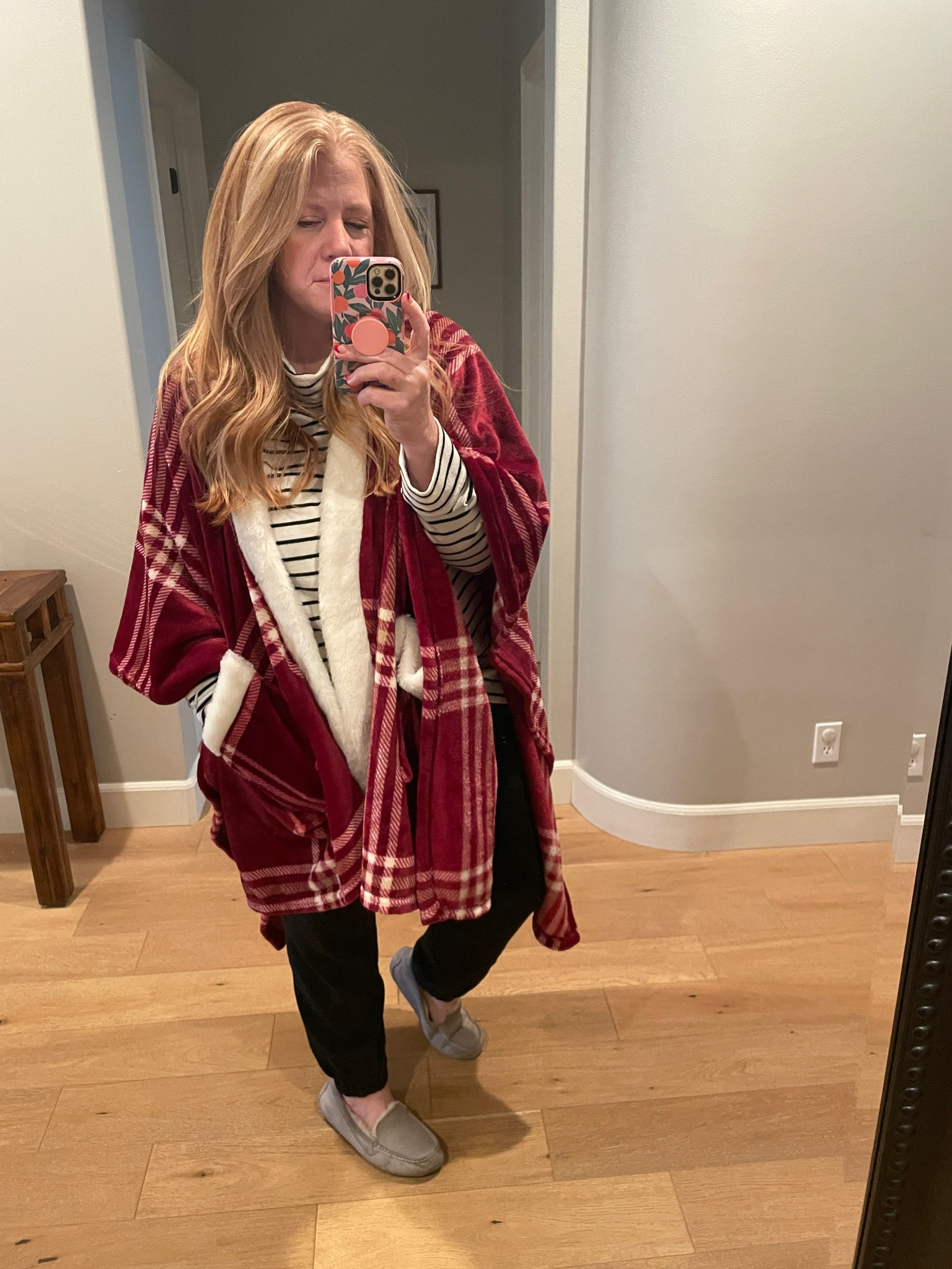 So comfy and warm!

#LTKSeasonal #LTKHoliday #LTKFind