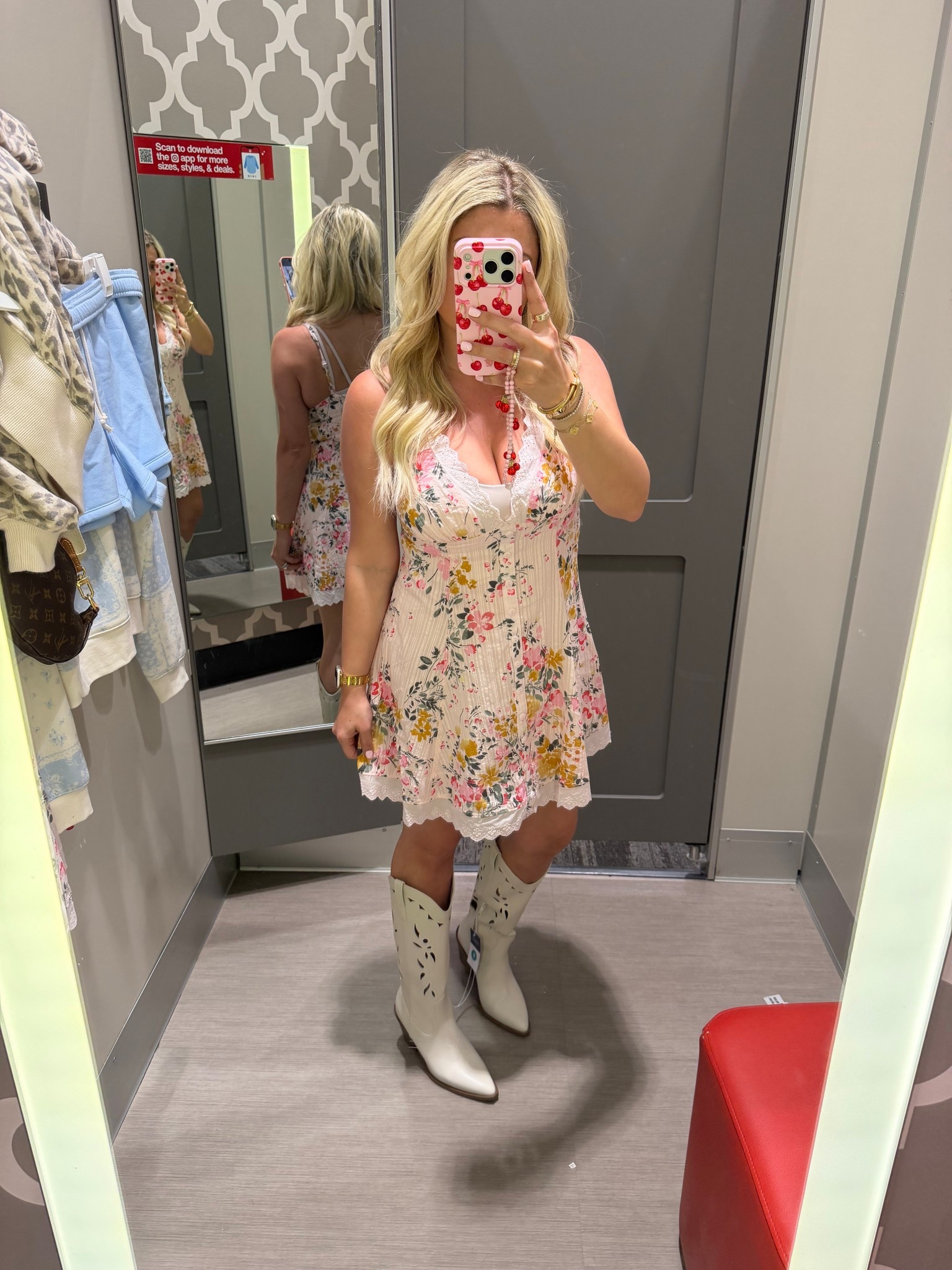 @Target outfit
Size small
Cowgirl boots tts
Rodeo outfit
Spring outfit
Dat night 
Vacation outfit 