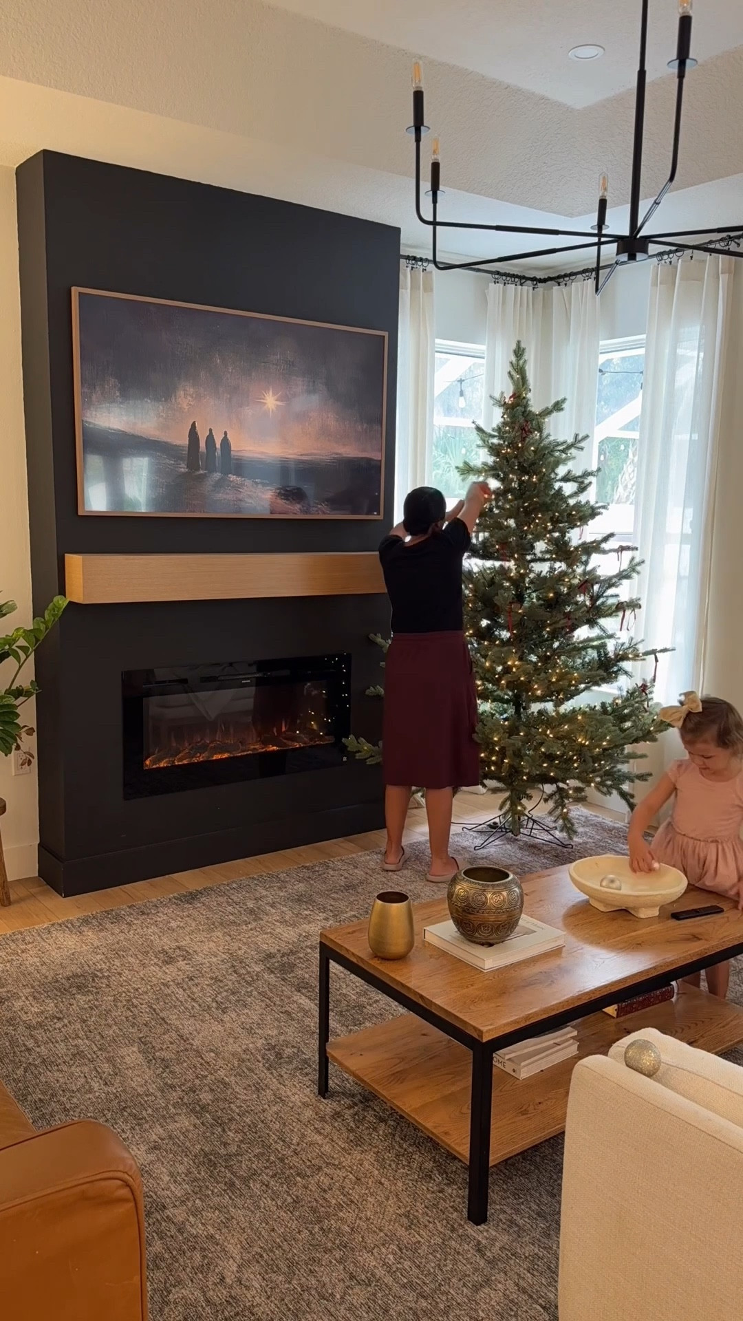 Christmas decor is up!!
#christmas #holiday 

#LTKSeasonal #LTKHoliday #LTKHome