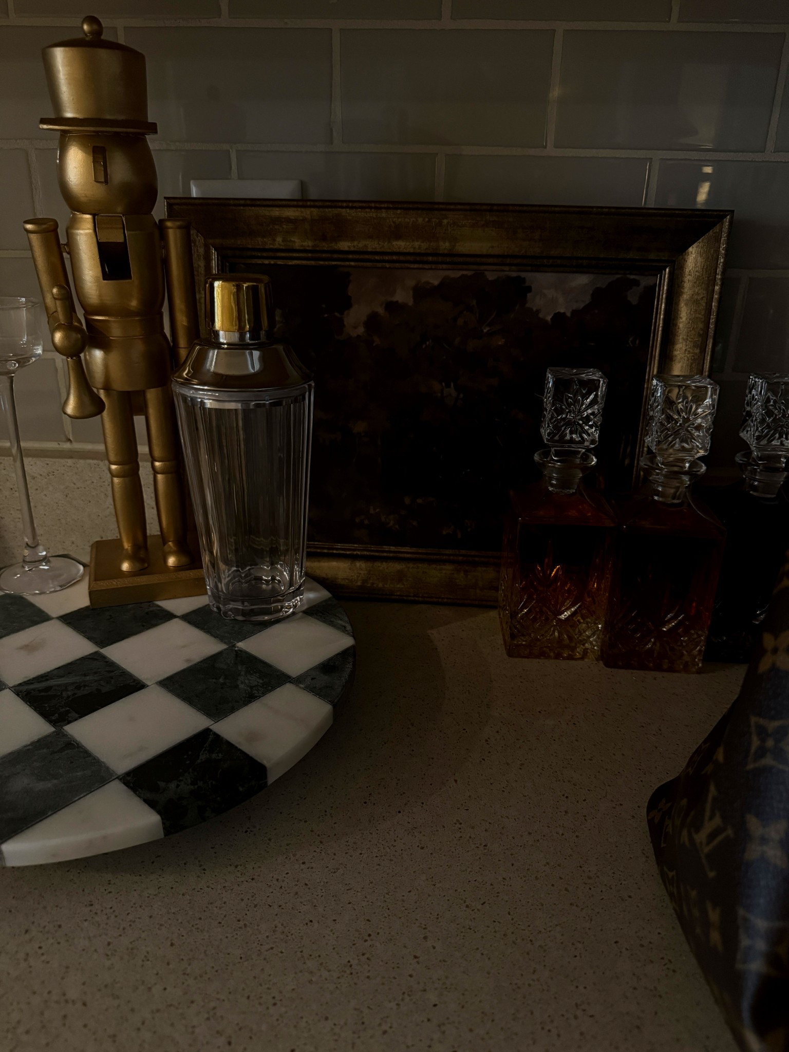 Loving this little corner of the butler’s pantry🫶🏻

#LTKHome #LTKHoliday #LTKCyberWeek