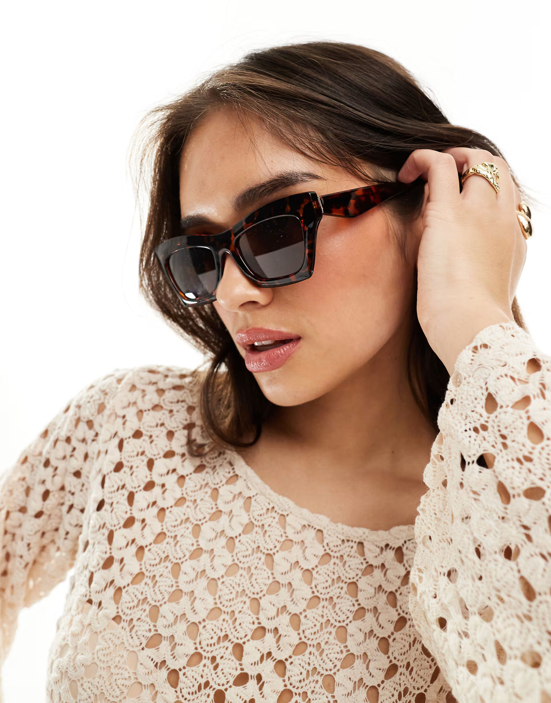 & Other Stories cat eye sunglasses in dark tortoise shell | ASOS (Global)