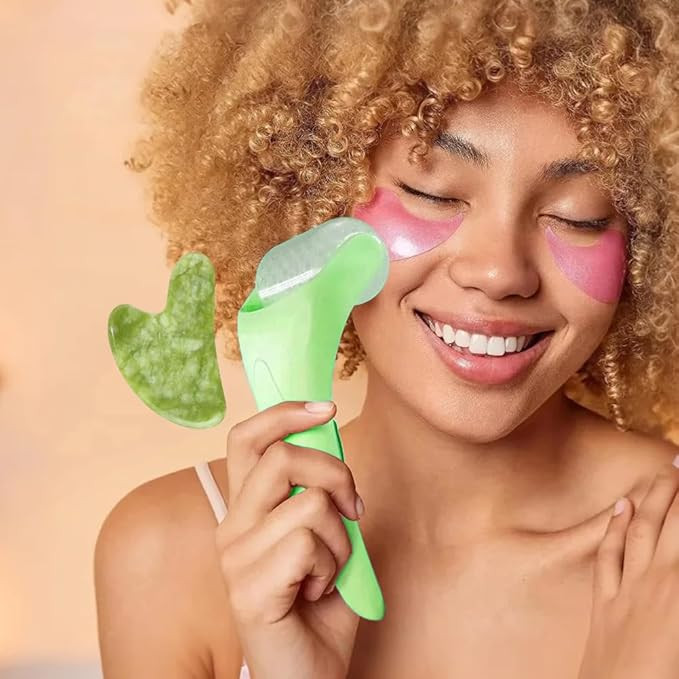 Ice Roller for Face and Gua Sha Set, Cooling & Firming Effect, Sculpting Tool for Jawline Skin Ca... | Amazon (UK)