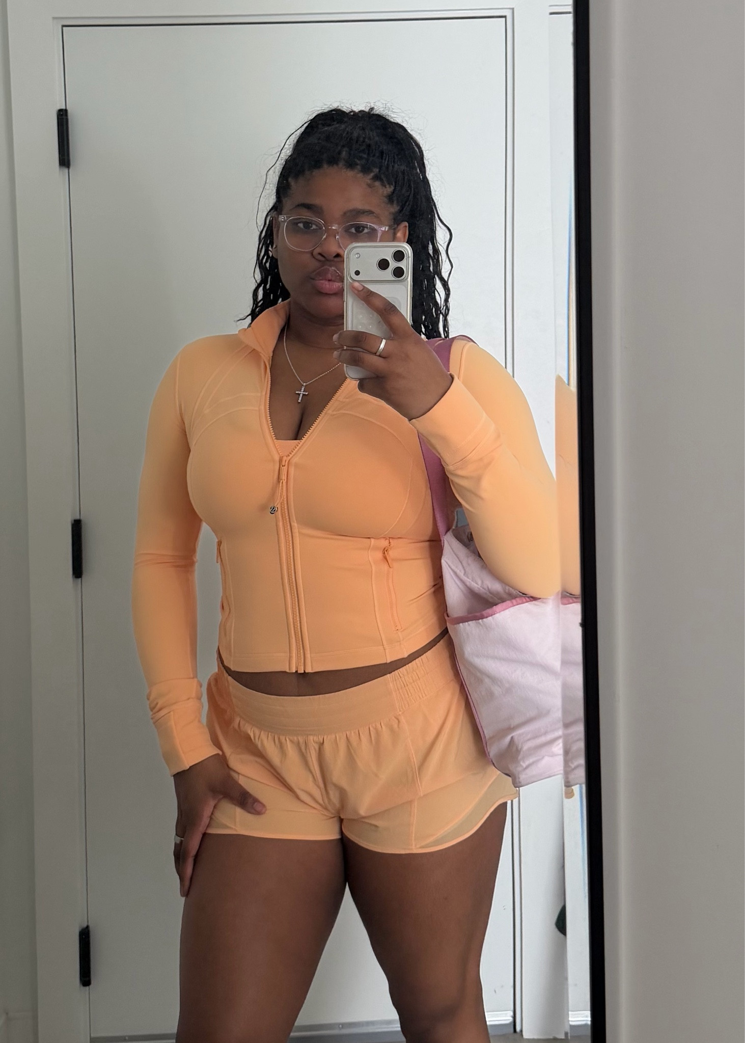 Rock melon moment for today 🧡 #lululemonset