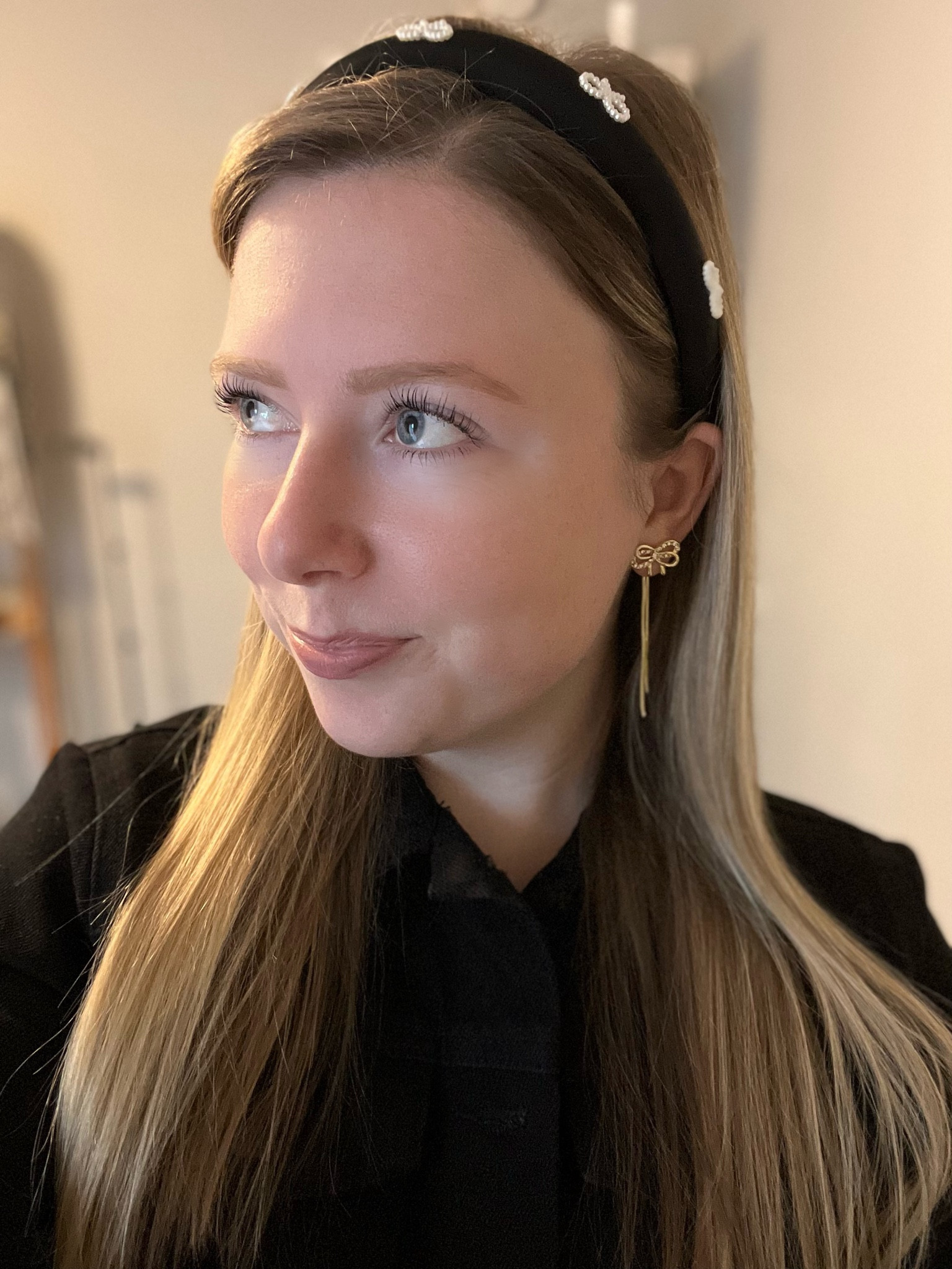 Women’s accessories, women’s headband, bow earrings, coquette style, nude lipstick

#LTKstyletip #LTKbeauty #LTKfindsunder50