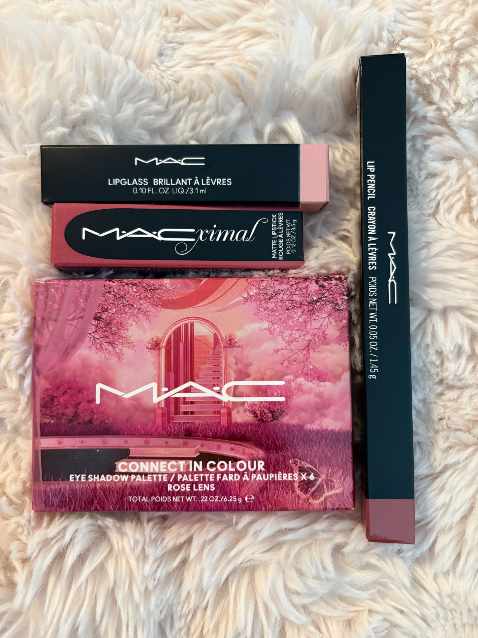 Wedding Day Makeup! Linking all the shades here!

Wedding Makeup. Bridal Makeup. Mac. 

#LTKBeauty #LTKWedding #LTKgrwm