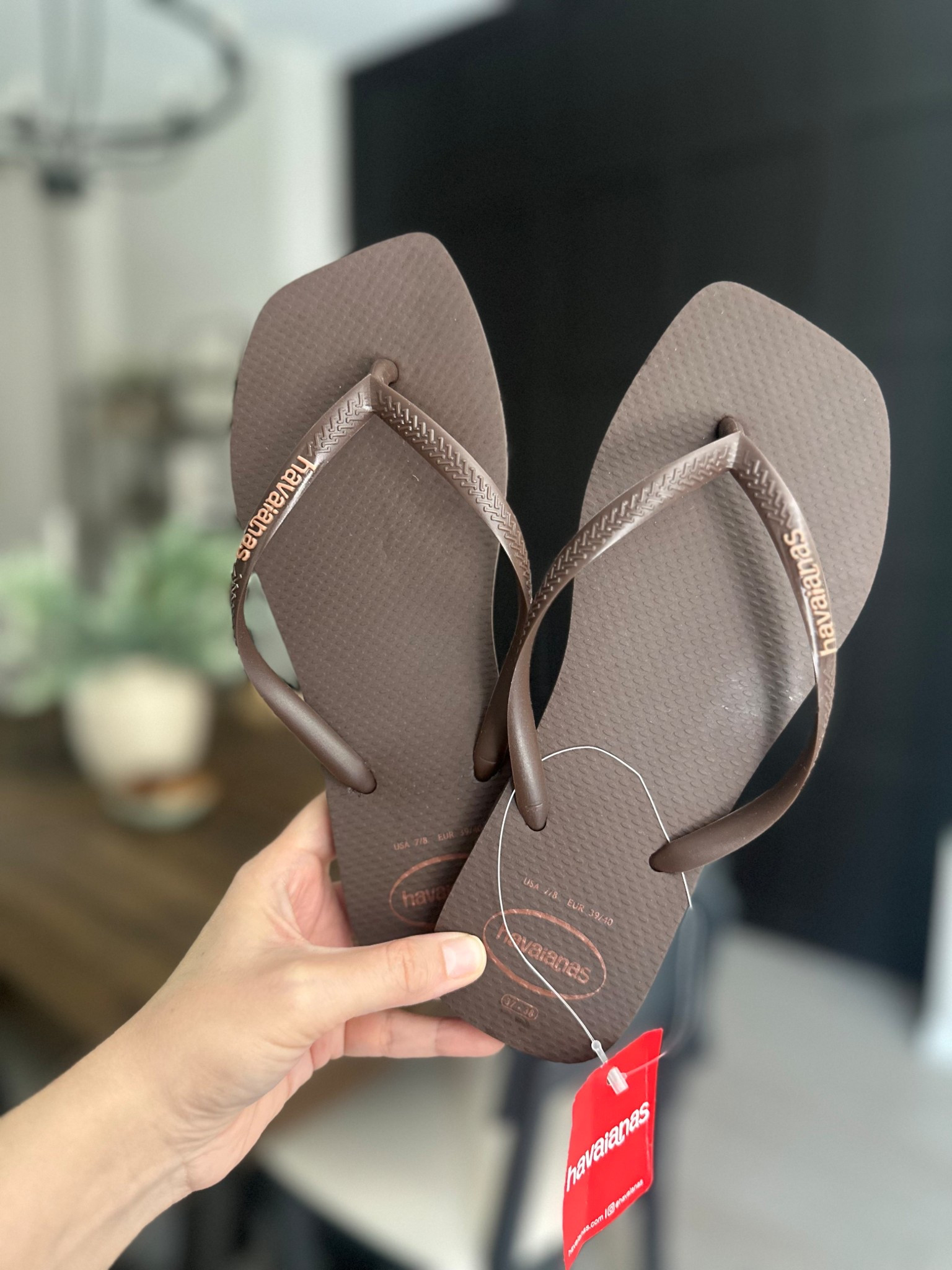 Summer flip flops 

#LTKSummerEdit #LTKSeasonal #LTKFindsUnder50