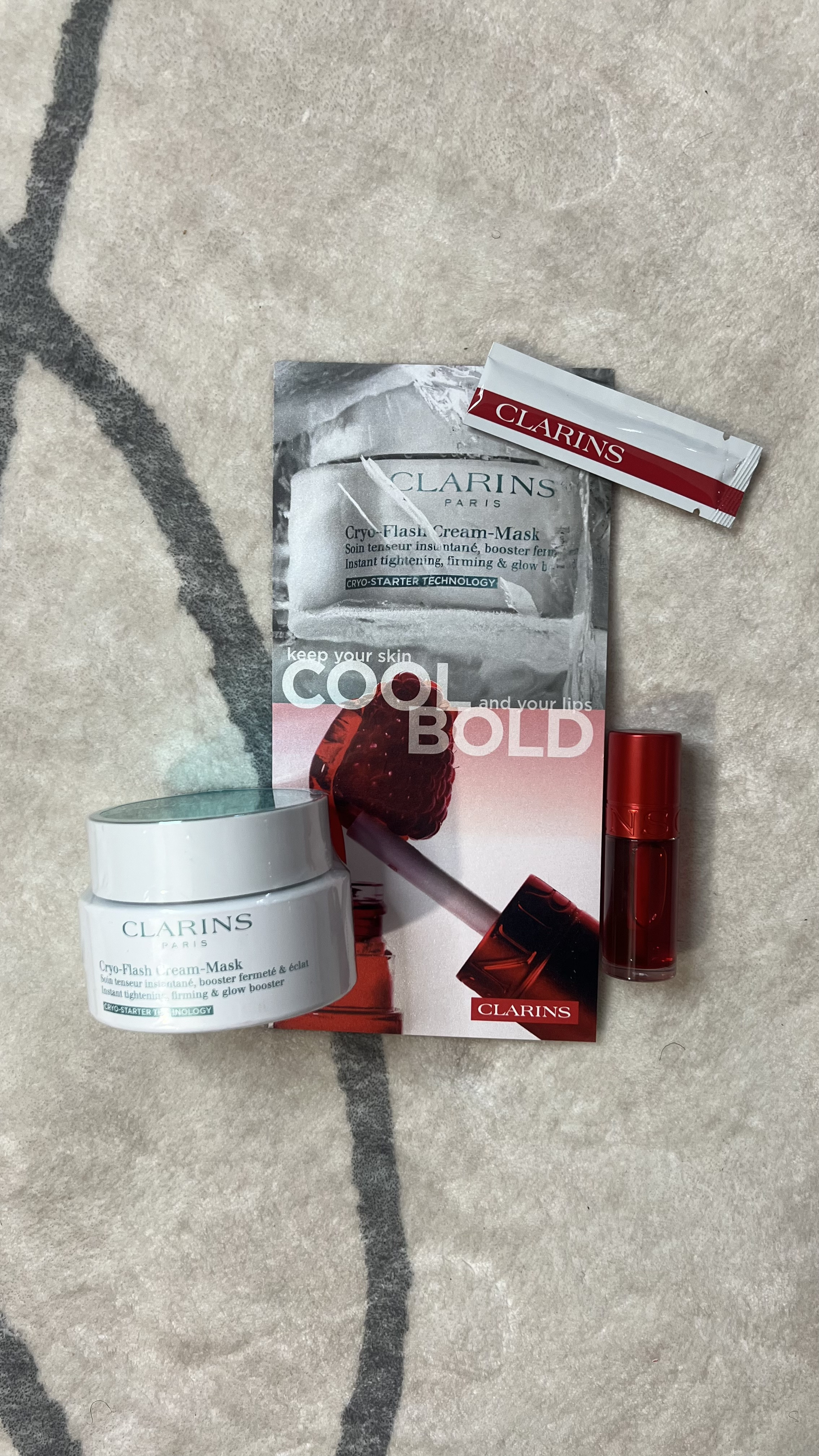 Just received an exciting package from @clarinsusa featuring their Cryo-Flash Instant Lift Effect & Glow Boosting Face Mask and the Lip Comfort Oil 10th Anniversary Limited Edition. I’m especially thrilled about the lip oil, as it’s a staple in my daily routine. ￼
	•	Cryo-Flash Instant Lift Effect & Glow Boosting Face Mask: Inspired by cryotherapy, this innovative mask is formulated to reduce skin temperature by 7°F, delivering an instant lifting effect, minimizing pores, and boosting skin’s radiance in just 10 minutes. Key ingredients include M.G.A. (a menthol derivative) for a cooling sensation, organic evening primrose extract to address fine lines, and horse chestnut escin to enhance glow. It’s suitable for all skin types and offers both immediate and long-term anti-aging benefits.  ￼
	•	Lip Comfort Oil 10th Anniversary Limited Edition: To celebrate a decade of their iconic lip oil, Clarins has released a limited-edition shade in their signature red, “54 Red Berry.” This lip oil is renowned for its blend of nourishing botanical oils, providing deep hydration, protection, and a high-gloss finish without any sticky residue. It’s a must-have for keeping lips soft and moisturized.  ￼ ￼ ￼

Excited to incorporate these into my beauty regimen and share the results!

#Clarins #CryoFlashMask #LipComfortOil #SkincareInnovations #BeautyFavorites #Gifted

#LTKSaleAlert #LTKBeauty