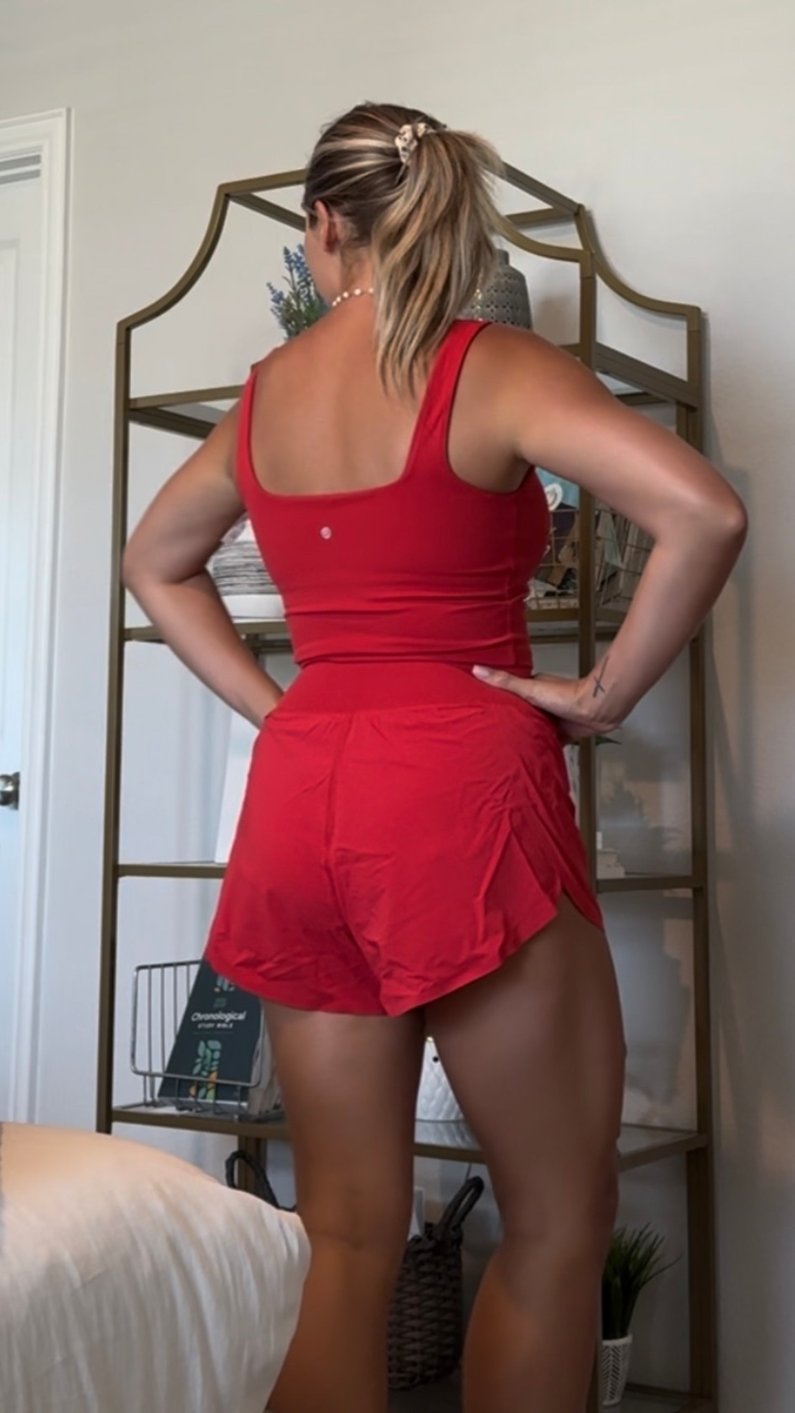 The perfect red workout set 🍒 Running to grab more colors! Wearing size medium in both for a comfier fit!