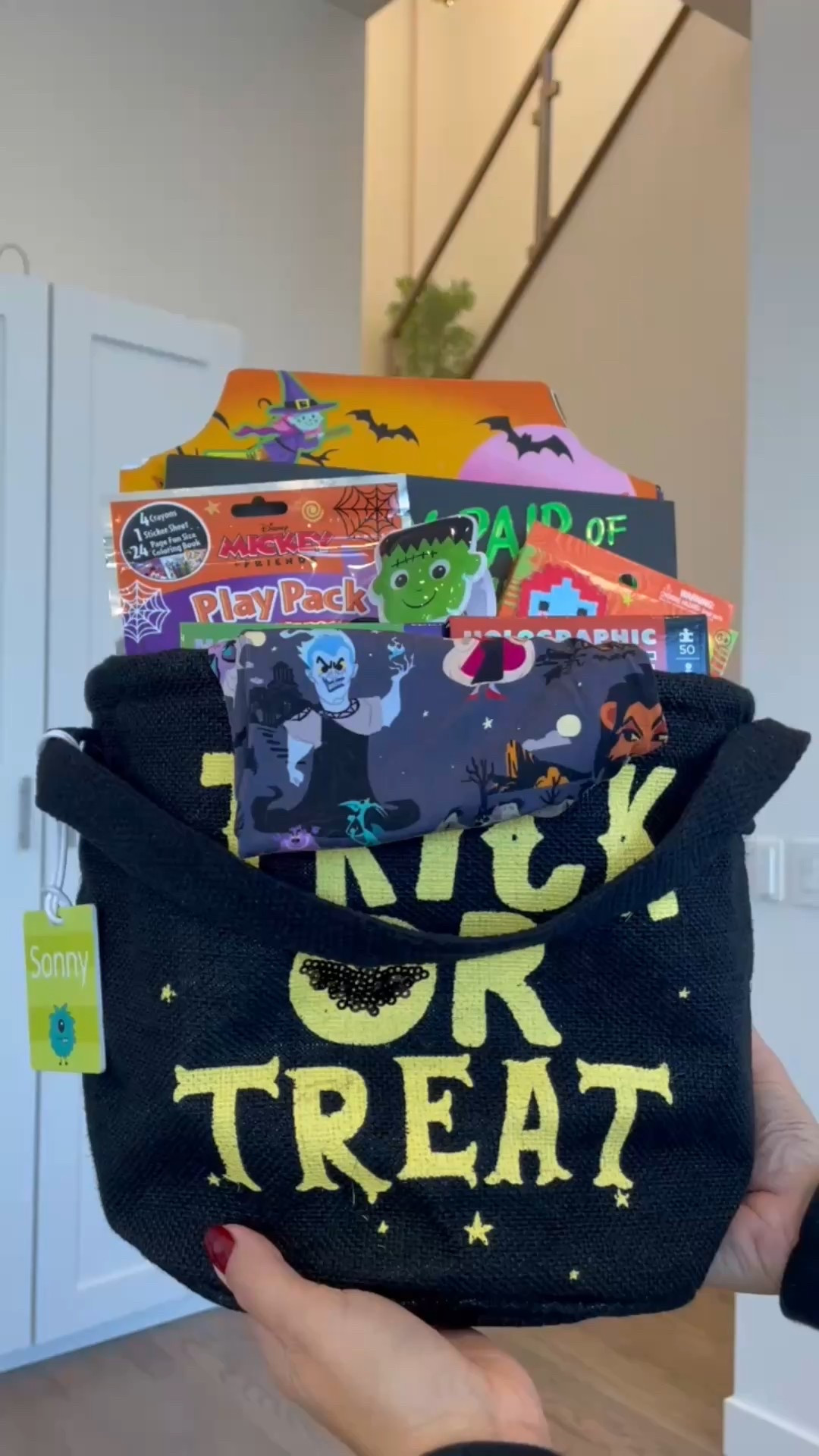 The perfect boo basket formula! 
• a book
• light up toy/glow stick
• puzzlee
• craft/activity
• spooky pjs
• halloween book and/or tonie
• trick or treat bag

#LTKKids #LTKSeasonal #LTKHalloween