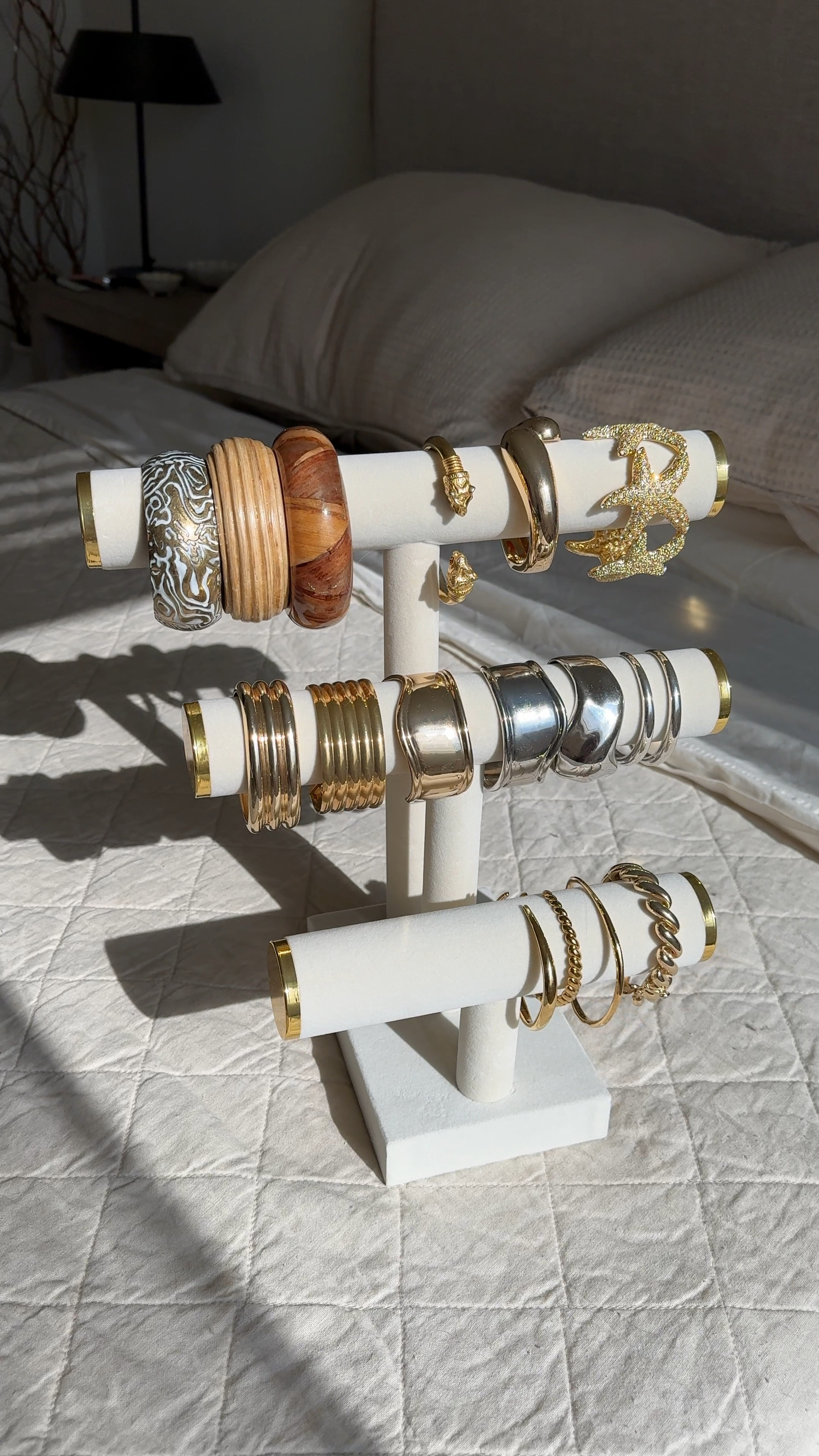 i just bought this bracelet holder/organizer and I love it so much! it’s beige felt with gold hardware.  now my bedside table isn’t cluttered with jewelry all over it 🙌🏼 

#AmazonFinds #JewelryOrganization #BraceletOrganization #AmazonJewelry #OrganizingTips #HomeDecor #ClosetOrganization 

#LTKHome #LTKFindsUnder50 #LTKVideo