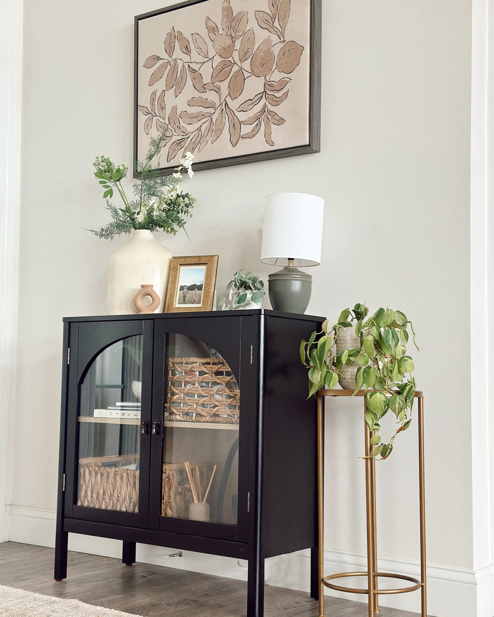 Entry way affordable home decor finds | for a smaller space 

#LTKU #LTKHome