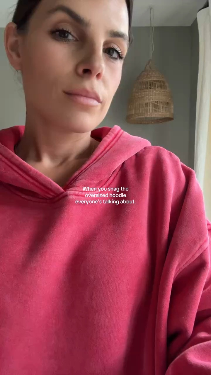 Oversized hoodie
