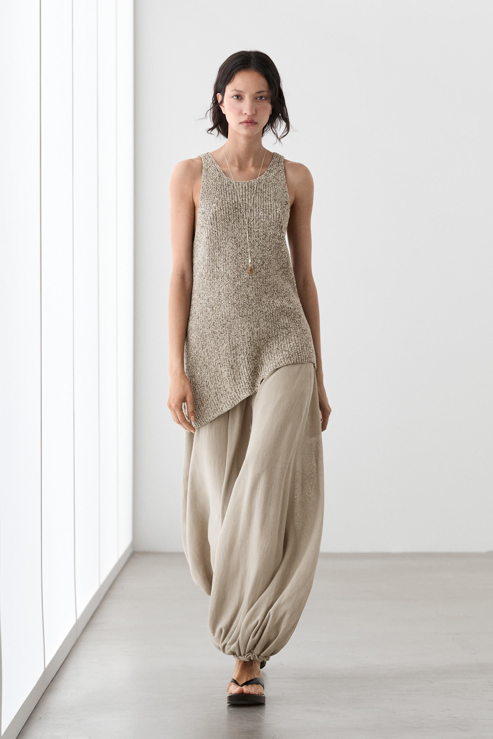 Asymmetric knit top · Stone · Topsâ Andâ Others | Massimo Dutti | Massimo Dutti UK