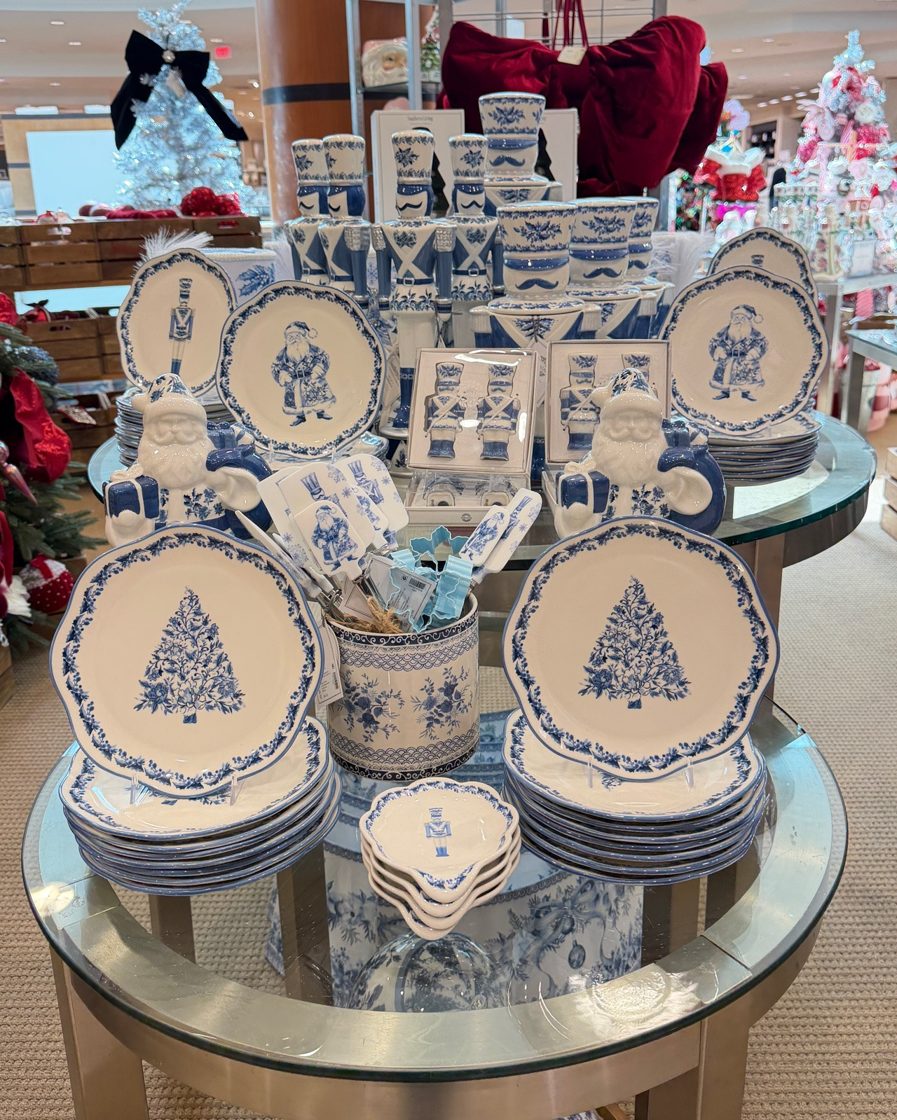 Christmas decor!! 🌲Beautiful kitchen and tabletop pieces for the holidays! Loving the blue and white / perfect for a chinoiserie or Wedgwood Christmas theme! 😍

#LTKSeasonal #LTKHome #LTKdayinmylife