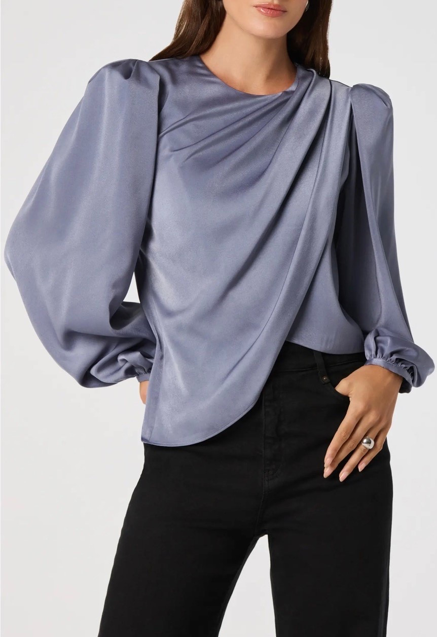 Love the shape of this top I’ve- such a “going out top”

#LTKgrwm #LTKdayinmylife #LTKootd