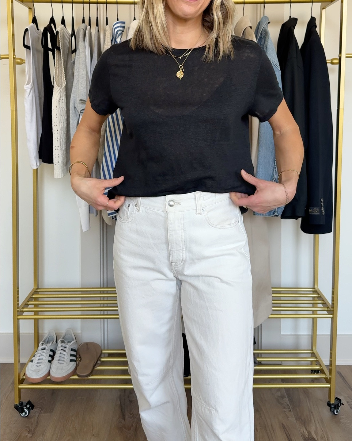 Wearing sized up one in medium

#LTKSeasonal #LTKOver40