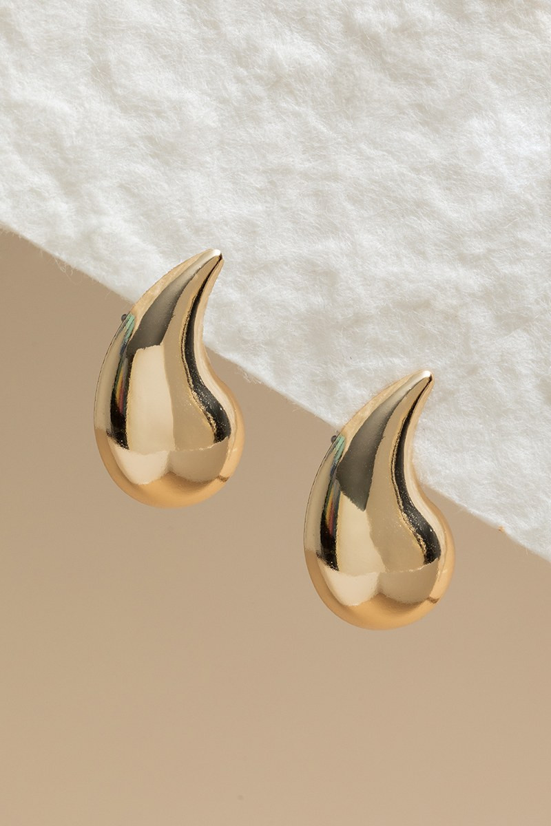 Holly Golden Comma Stud Earrings | Francesca's
