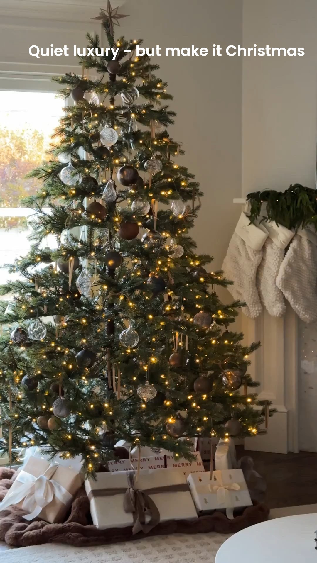 Neutral holiday decor • Modern organic style • Elevated home finds ✨

#LTKHome #LTKSeasonal #LTKHoliday