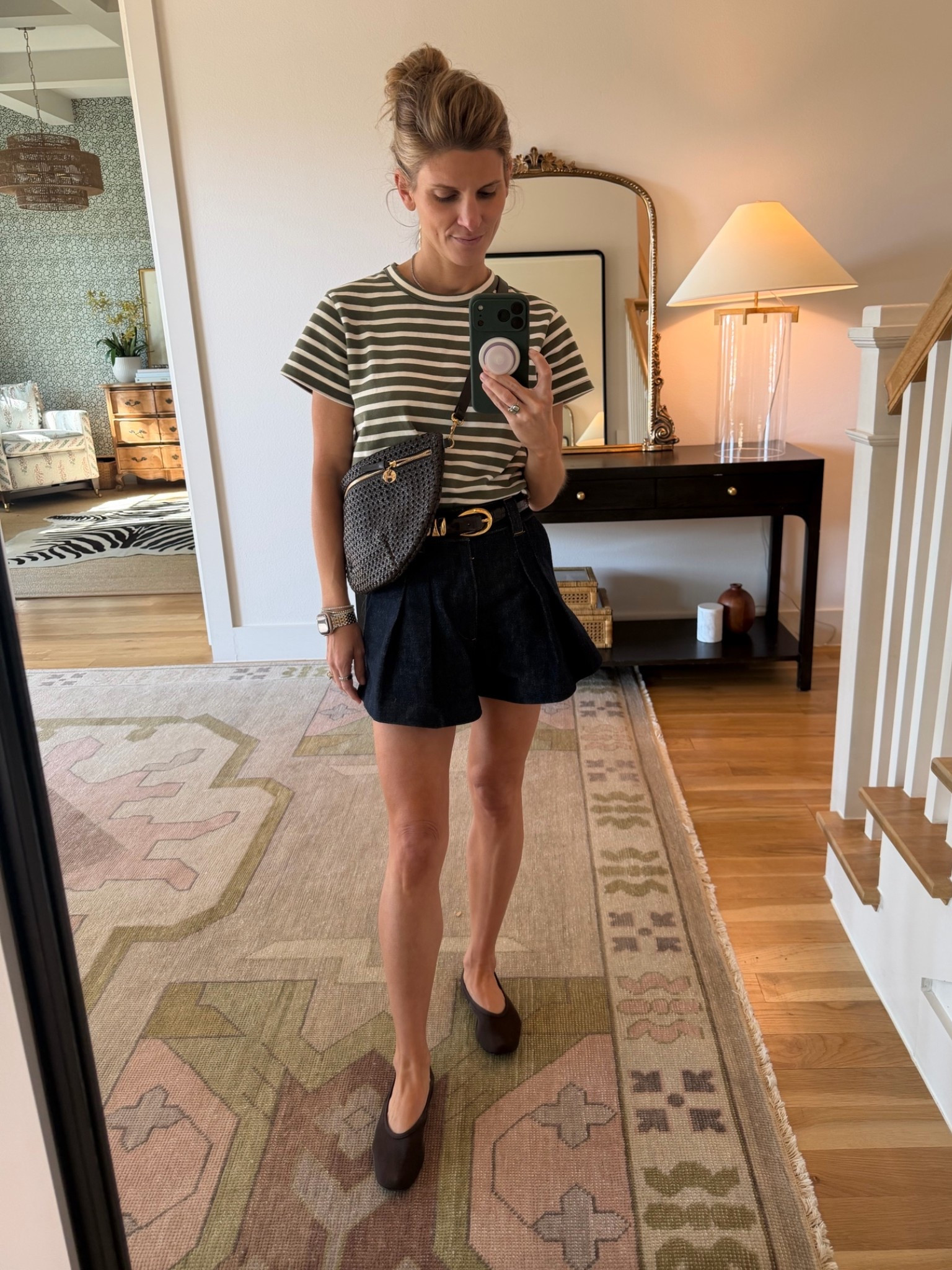 Denim shorts are on sale! I love that these feel a little more elevated than my usual ones. I’m wearing size 00 for reference. 

Tee - wearing size XS 

Shoes - on sale!!! Love the mesh brown