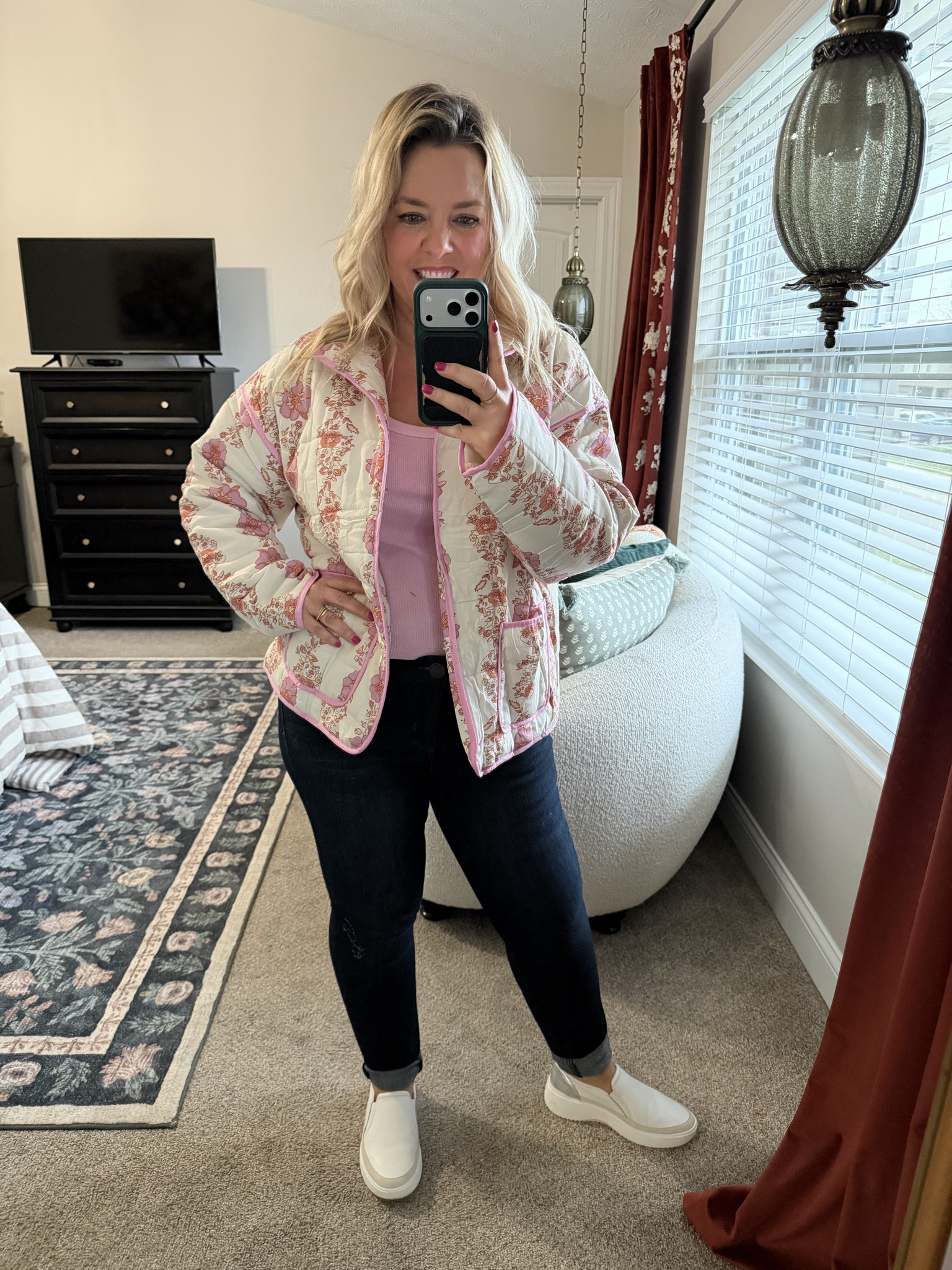 Free People who?! This Amazon floral quilted jacket has the look but not the price!! 