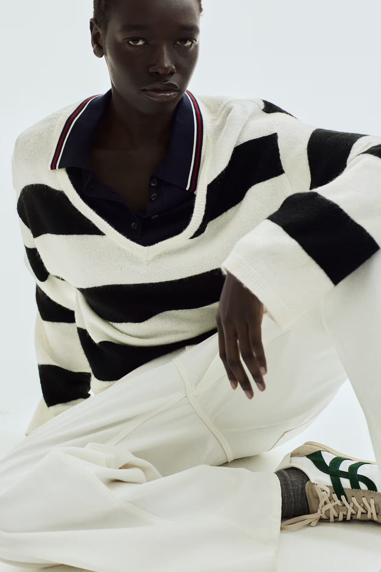 Fine-Knit V-Neck Sweater | H&M (US + CA)