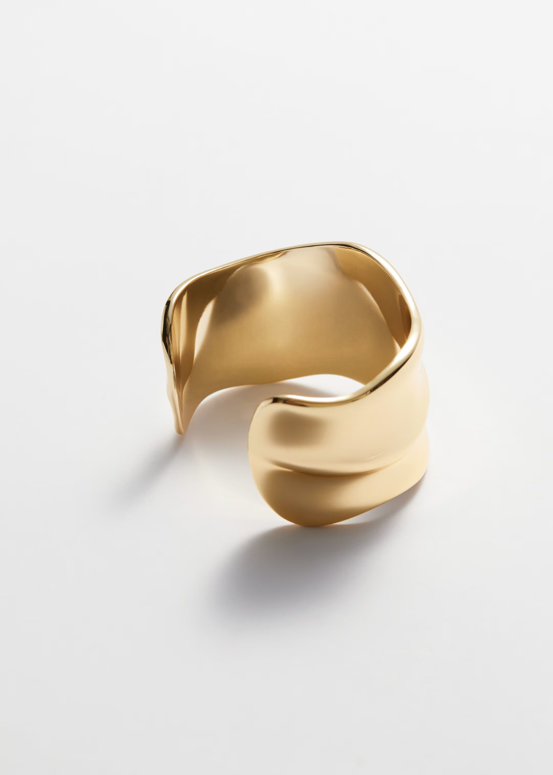 Wavy Cuff Bracelet | & Other Stories UK