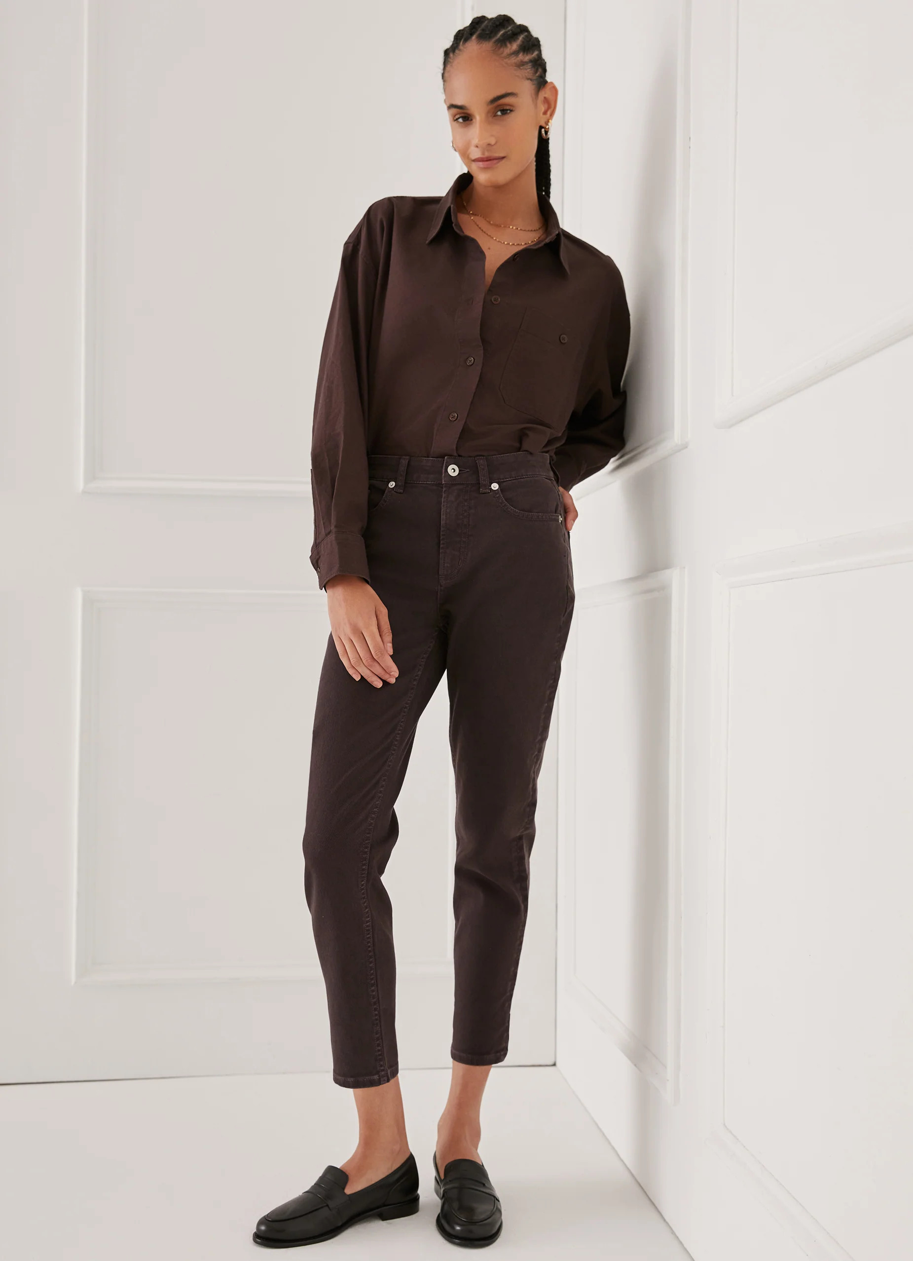 Cropped Straight Leg Mom Jean Brown | Something Navy | Something Navy