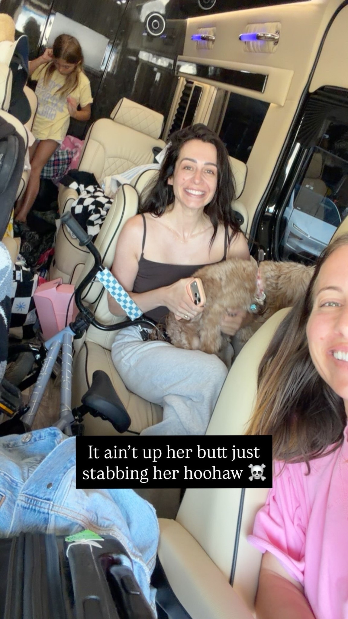 It ain’t up her butt just stabbing her hoohaw ☠️