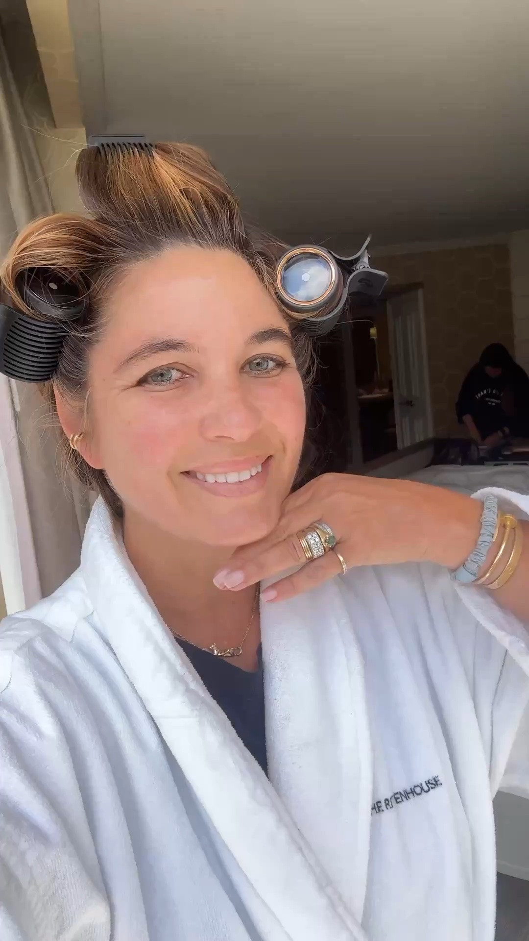 Morning transformation!🌞
Wearing:
U beauty super hydrator 
YSE extreme glow 
By Terry foundation 6N
Westman Atelier cream bronzer 01
Anna Sui blush in baby 
By Terry eyeshadow in frozen quartz
Laka lip stain in espresso temper 
Armani 503 eccentrico lipstick 
Académie Hair Sea Glass (use LTK15 for 15 % off) 
T3 hot rollers 
White shirt: medium 
Jeans: 27

#LTKBeauty #LTKdayinmylife #LTKmorningroutine