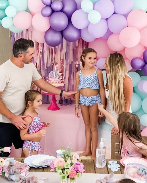 Plastic Streamer Fringe Wall Backdrop One Piece | Etsy (US)