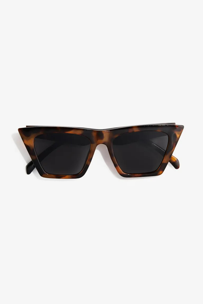 Cat Eye Sunglasses | H&M (US + CA)