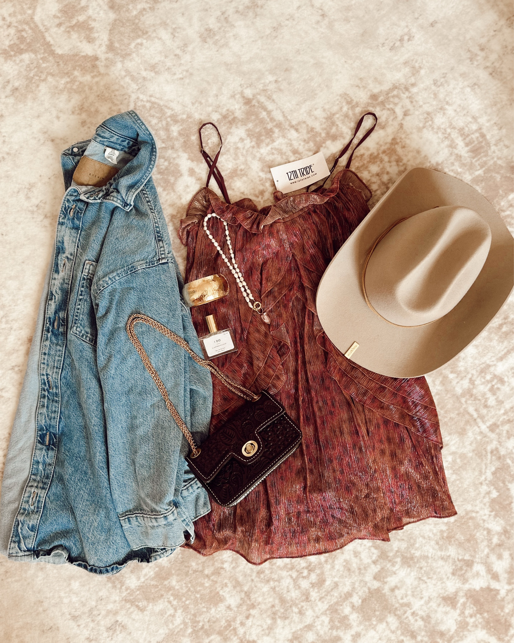 Partnering with @12thtribe 🤍✨ sharing this stunning midi dress that’s romantic, flattering, and effortless to toss on — even 31 weeks pregnant. #ad

Styled it with my cowgirl hat, cowgirl boots, favorite accessories—and even my wedding day perfume 💓 in the size XS 
Perfect for Valentine’s Day date night, spring brunches, summer dinners, beach vacations, coastal strolls, winery days, bridal showers, baby showers, and golden hour photos 🌊🌸

Swap boots for sandals or espadrilles for spring + summer, and add a denim jacket or button-down for beach nights ✨

this dreamy midi from @12thtribe is everythinggg. Styled it with my cowgirl hat + boots, layered my fave accessories, and finished with the perfume I wore on my wedding day 🥹🤍 linked here for V-Day, Galentine’s, or any night you wanna feel extra pretty ✨



#LTKValentine #LTKootd #LTKgrwm