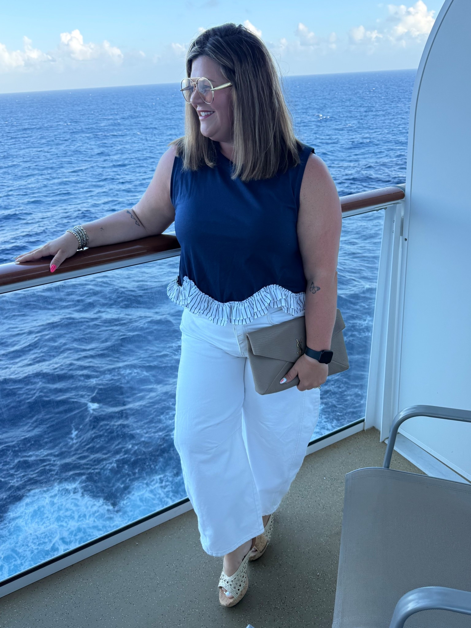 🚢 ootn
Anthro Top size large 
FP barrel jeans size down 1 
Aerosoles come in regular and wide 🙌
Amazon sunnies on sale 

#LTKootd #LTKSaleAlert #LTKMidsize