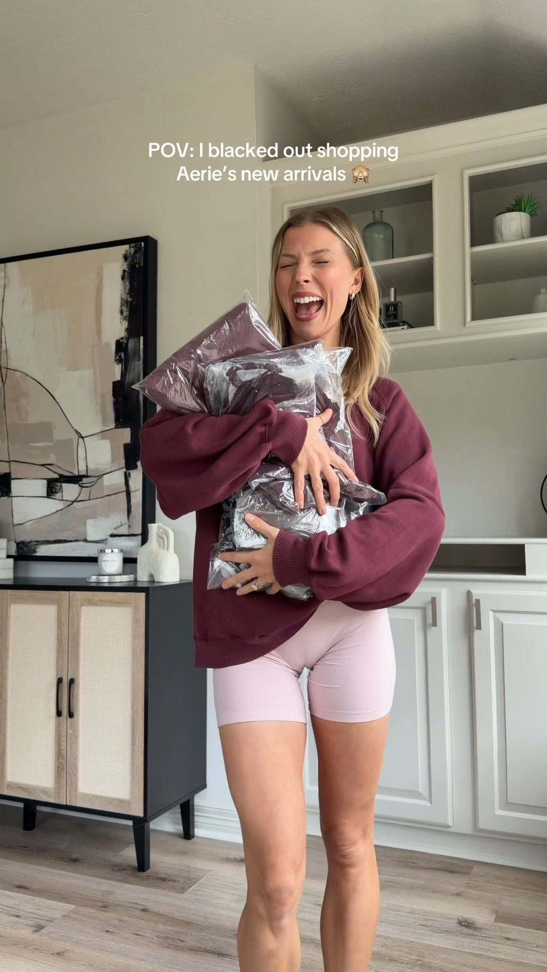 Aerie haul!! Ordered size S in everything! Size down in the sweatshirt! Lounge set would definitely be bump friendly btw!

#LTKmomlife #LTKfitnessgoals