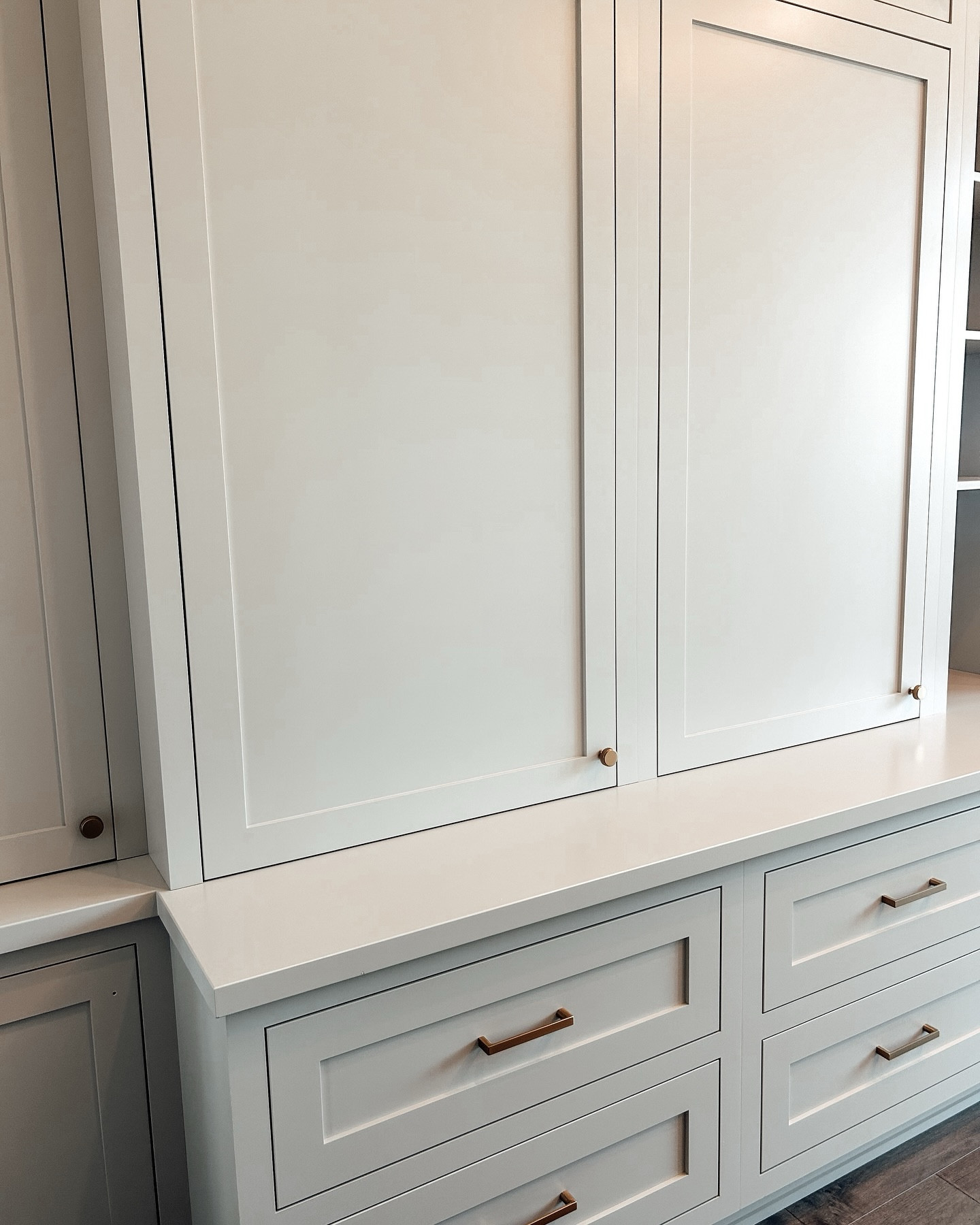Excited to show you all the finishing touches of this home office installation! For now here is a sneak peek of the cabinets right after installation!

#Ambergamble 
#JKEHomeReset
#InteriorDesign
#InteriorDesigner
#HomeDesign
#BoutiqueDesigner
#Designclients
#interiordesigner 
#boiseidaho
#cabinetinstall
#cabinetinstallation 
#homeofficeremodel
#officedesign #officetrends