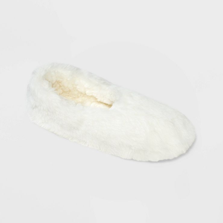 Women's Faux Fur Cozy Pull-On Slipper Socks | Target