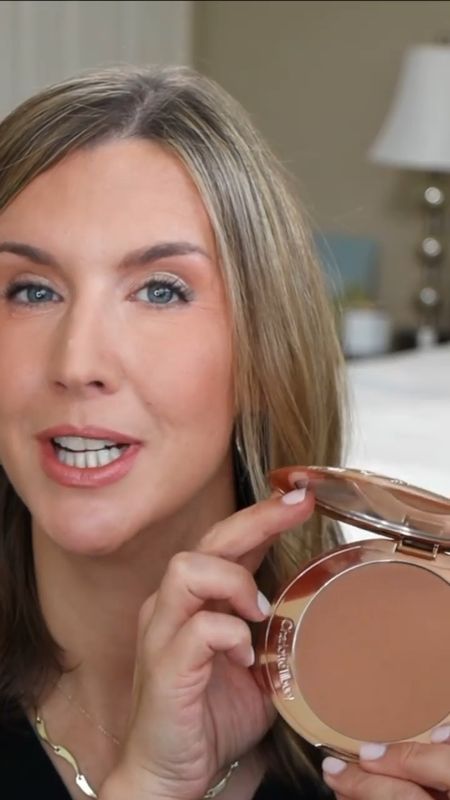 Here’s a quick drugstore bronzer option for ya! 🥰 

Drugstore bronzer - drugstore makeup - makeup favorites - charlotte tilbury bronzer - Milani bronzer - spring beauty - natural makeup - affordable makeup 

#LTKSeasonal #LTKbeauty #LTKfindsunder50