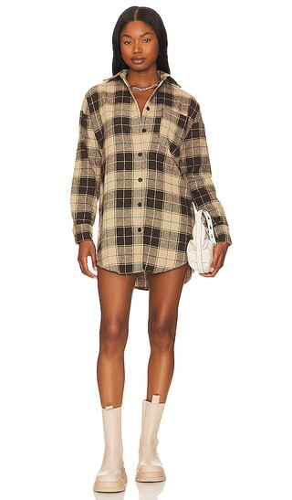 Jennie Flannel Dress in Tan Plaid | Revolve Clothing (Global)