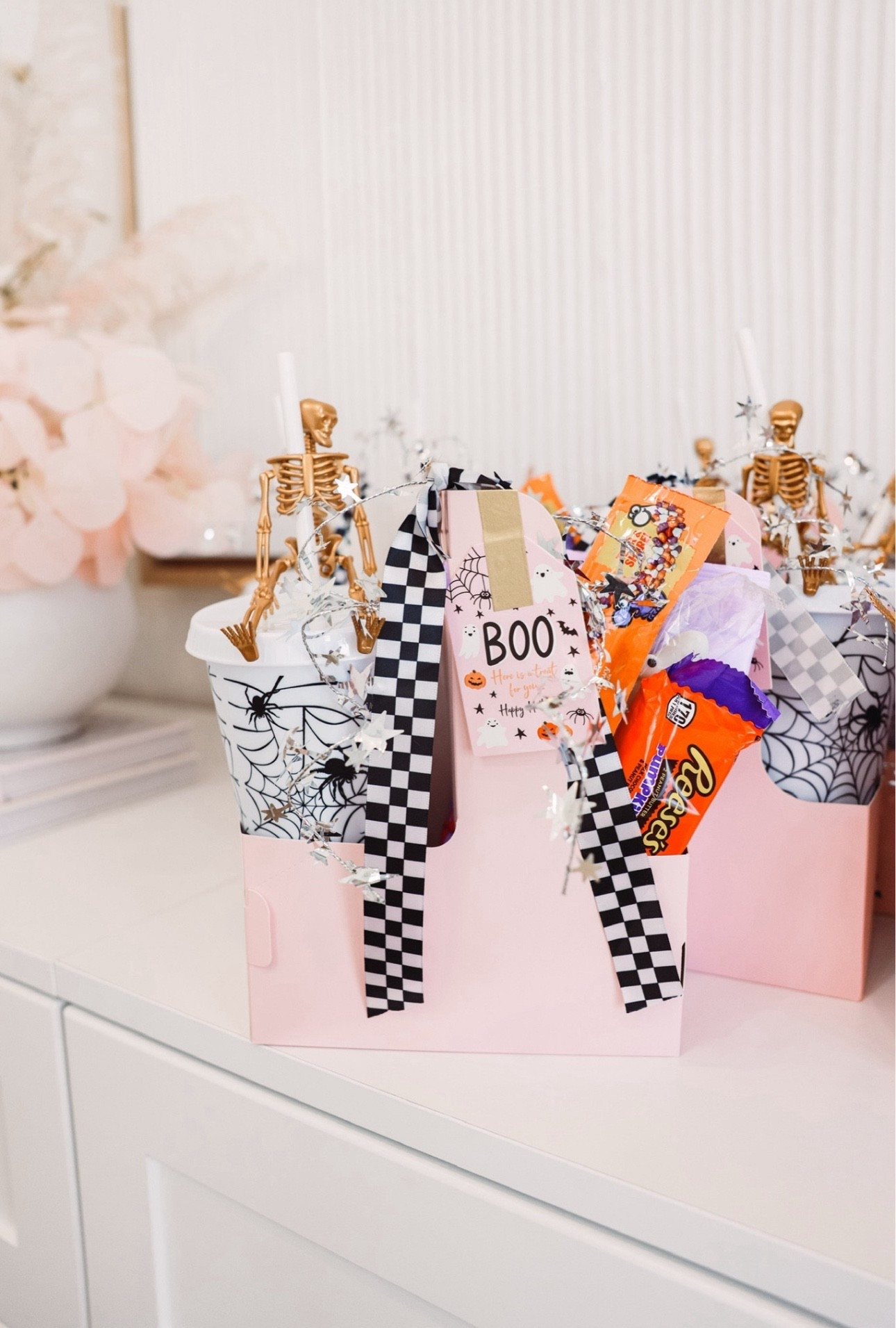 Linking everything I included in this teacher BOO basket! 

SEASONAL FAMILY, TEACHERS, UNIQUE, GIFT IDEAS, THOUGHTFUL AMAZON TRENDING 


#LTKSeasonal #LTKKids #LTKParties