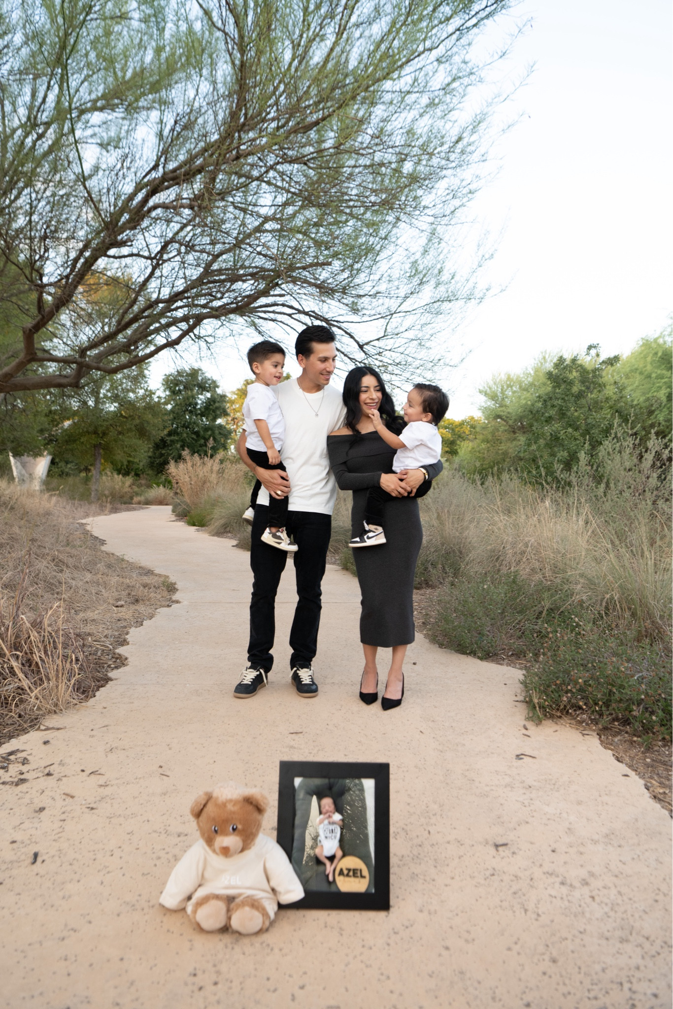 Sweater dress! 

#LTKSeasonal #LTKStyleTip