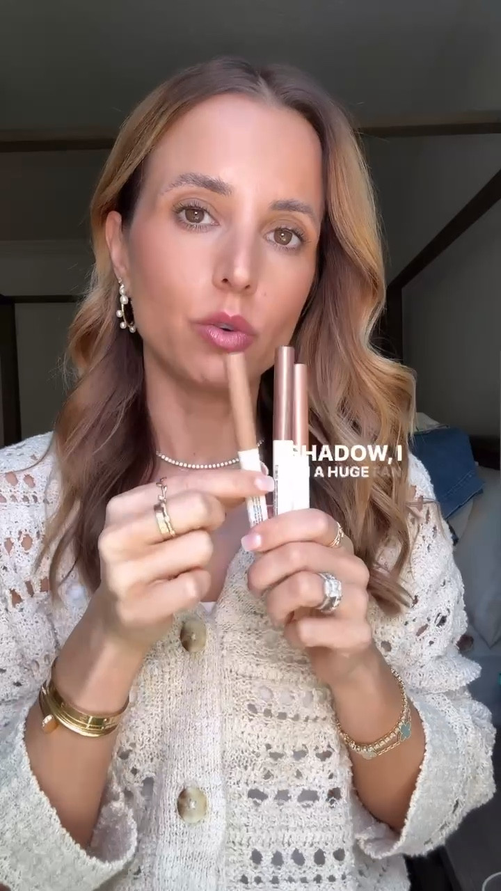 Fool proof eyeshadow sticks! Ilia eyeshadow sticks in colors jubilee, faun, and adorn. These are so easy to apply and last all day!


#LTKBeauty #LTKmorningroutine #LTKselfcare