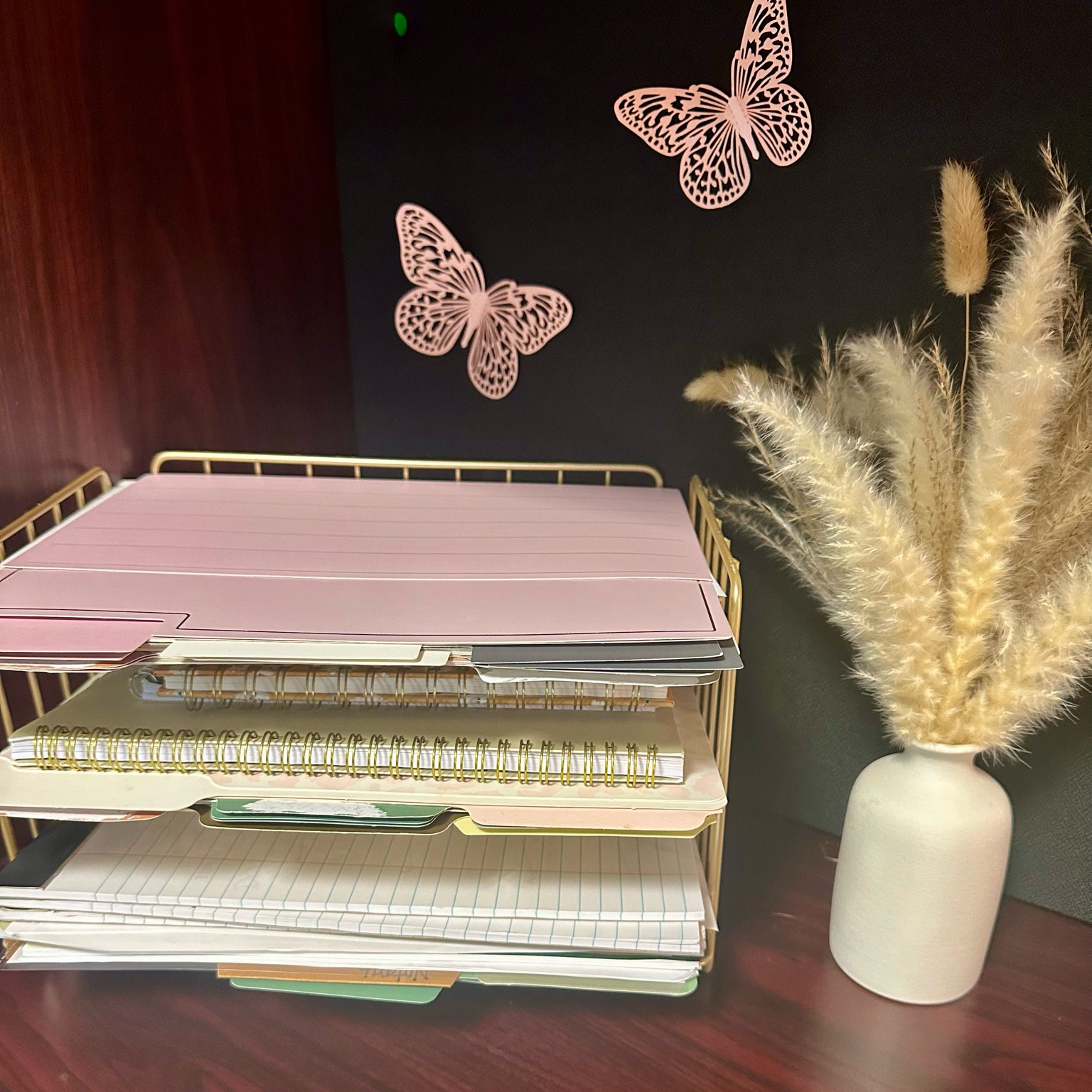  Cute Desk decor 🌸

#LTKHome #LTKStyleTip #LTKU