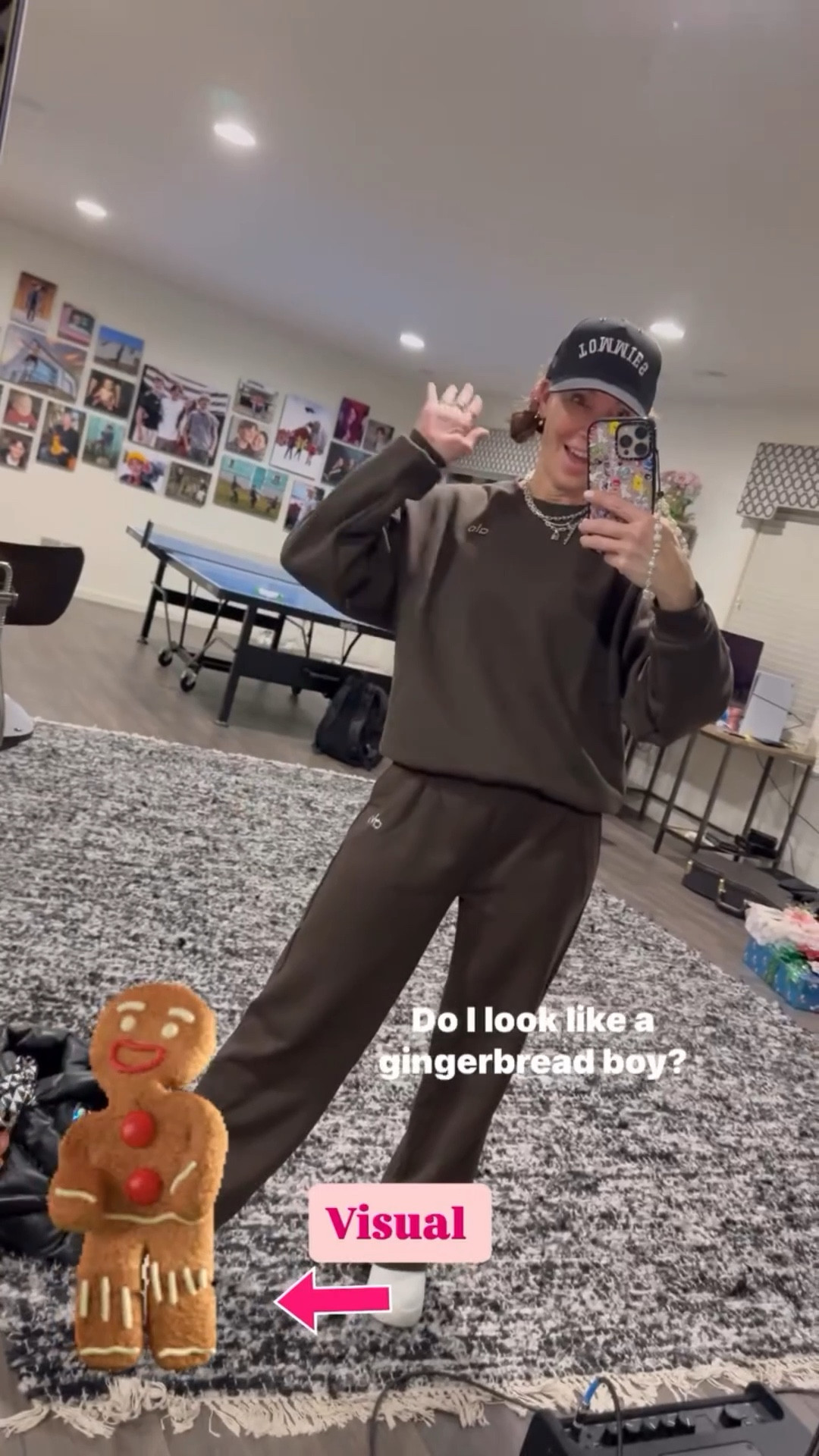 Winter ootd!
Also sweat set
Trucker hat
Prada bag
Gingerbread man key chain 
Casetify phone case 

#LTKgrwm #LTKmomlife #LTKootd