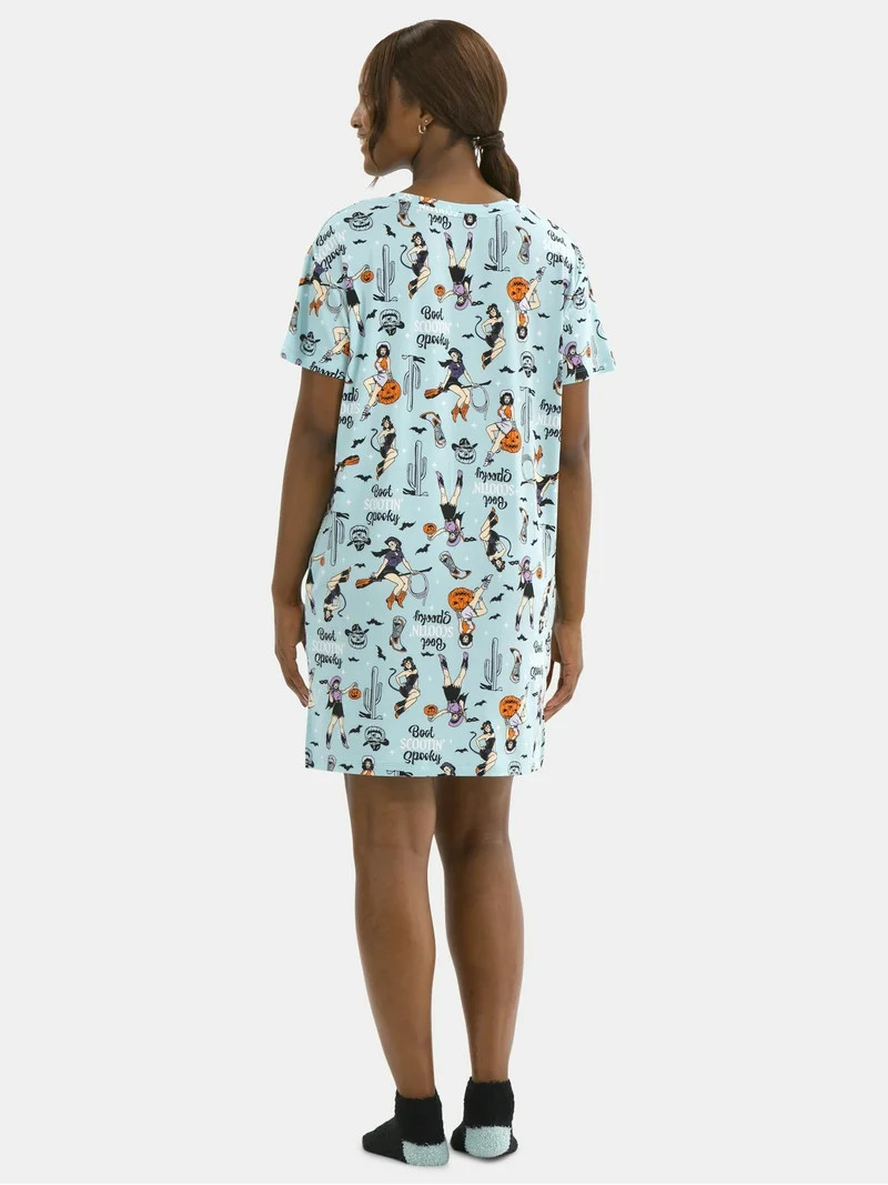 Halloween Women's Printed Sleepshirt Top and Socks Set from Way to Celebrate, 2-Piece, Sizes XS-3... | Walmart (US)
