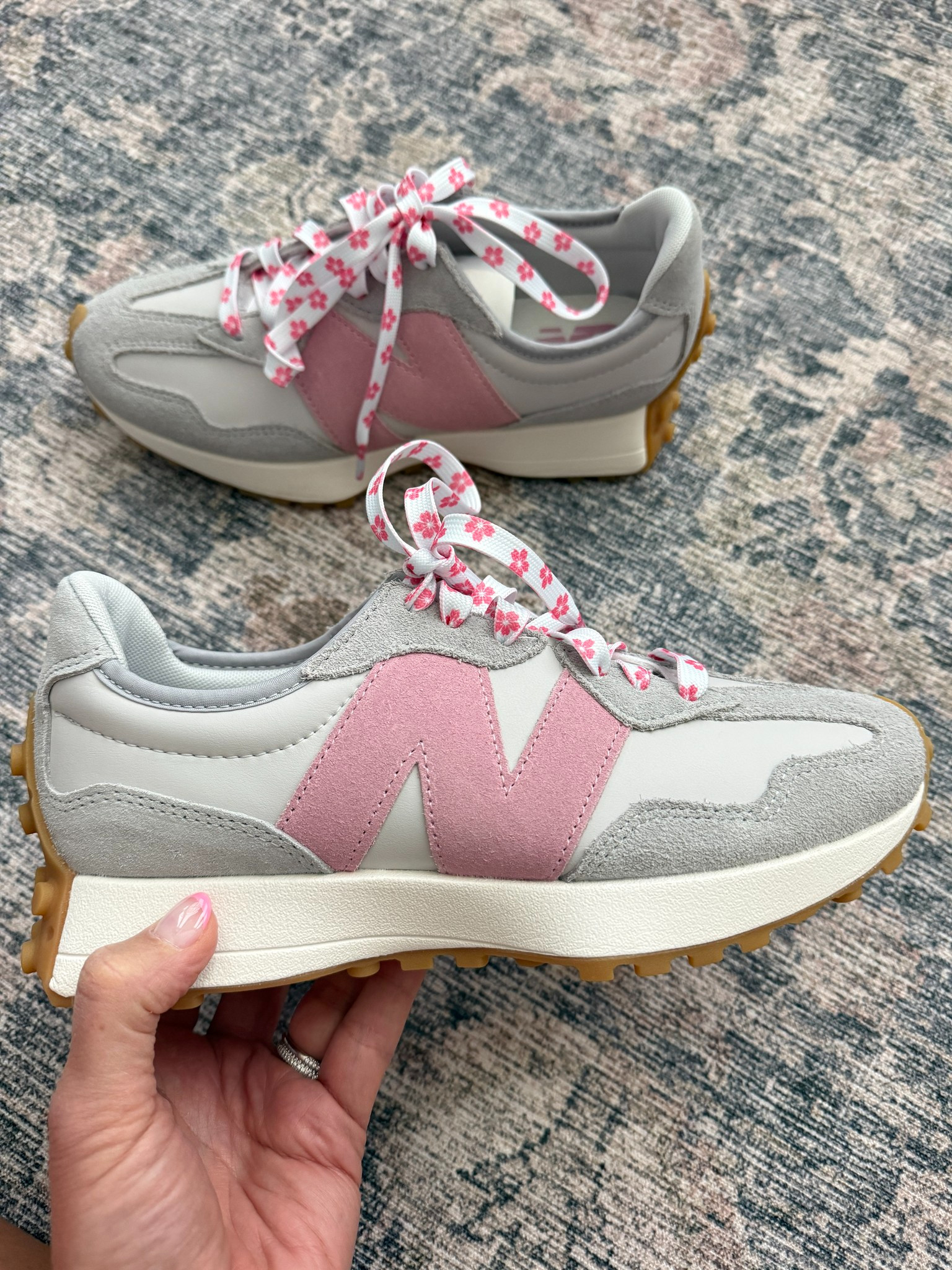 The CUTEST NB sneaks! 💗  

 