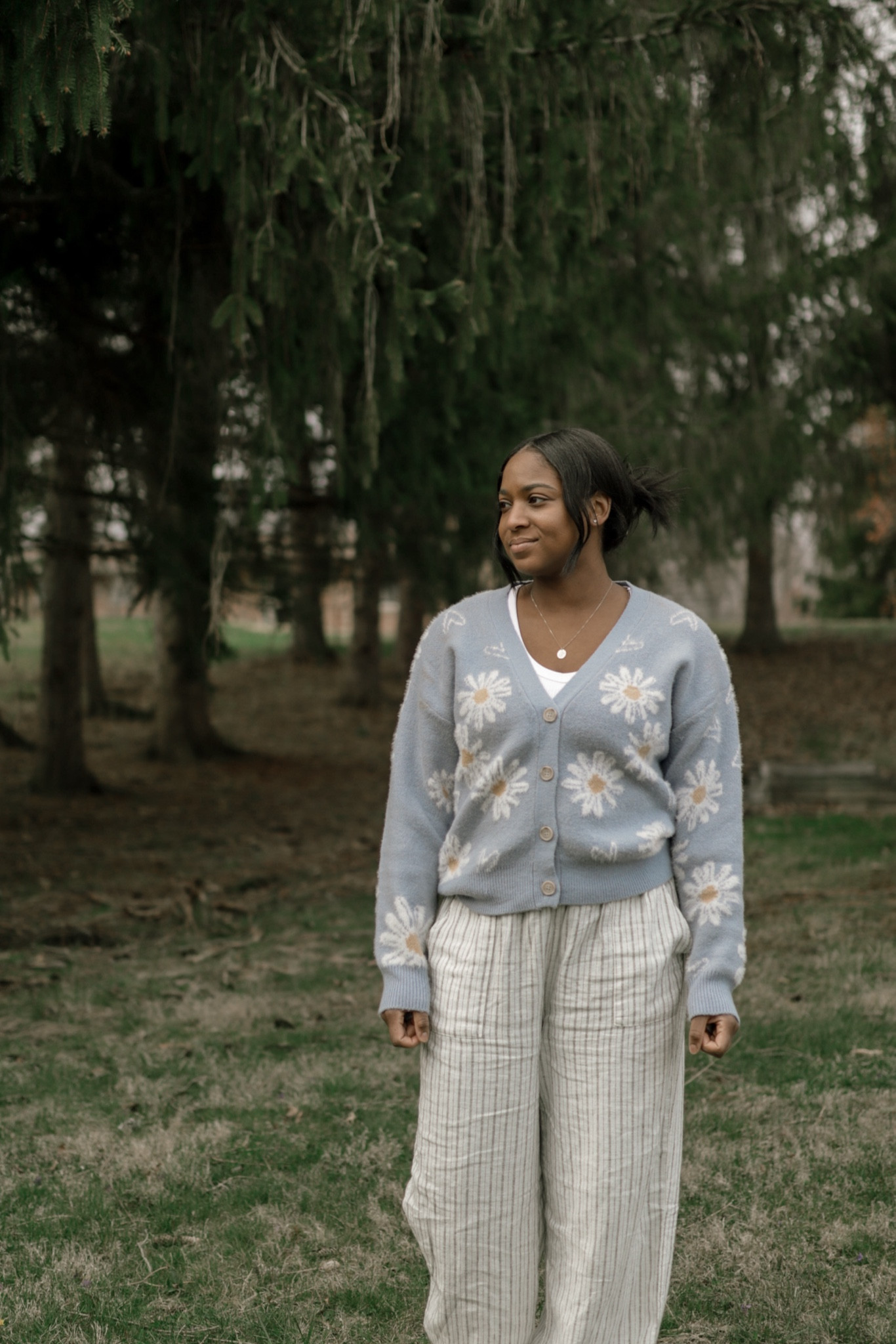 Sprig fashion is amongst us! Found this super adorable spring cardigan at #walmart. Perfect for that semi warm weather. 
#springfashion #walmartfinds #walmartfashion

#LTKfindsunder50 #LTKstyletip #LTKSeasonal
