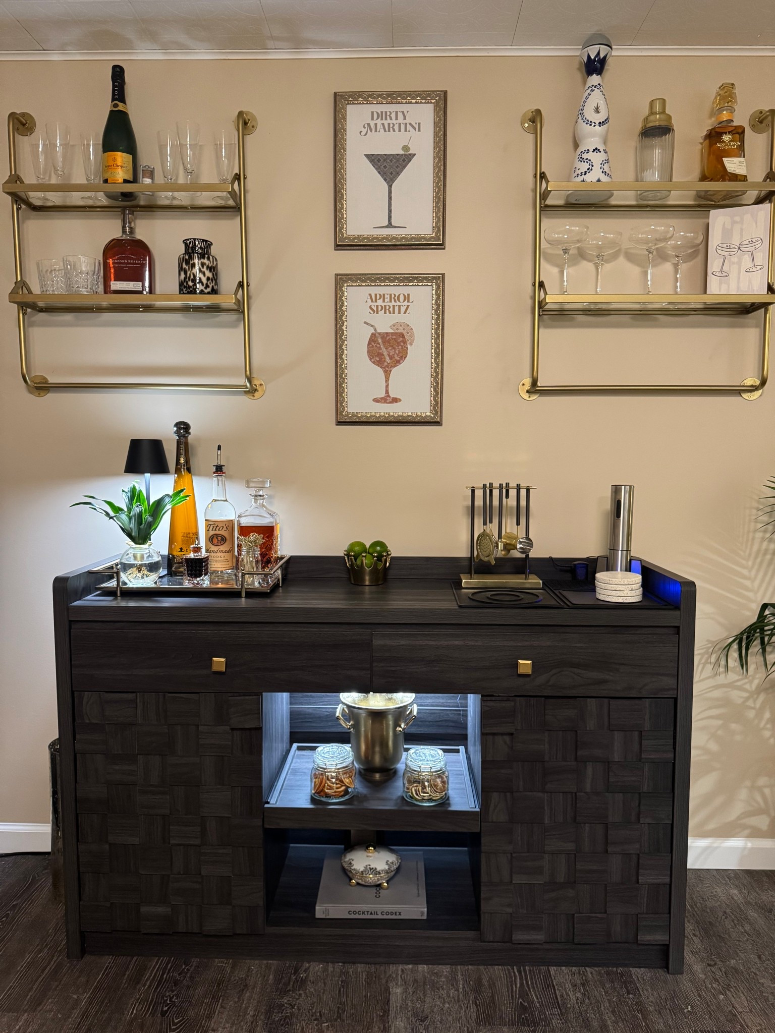 Bar Upgrade! 🙂‍↕️🥂✨

Linking most! Things not linked are homegoods/marshalls finds! 

#LTKGiftGuide #LTKSeasonal #LTKHoliday