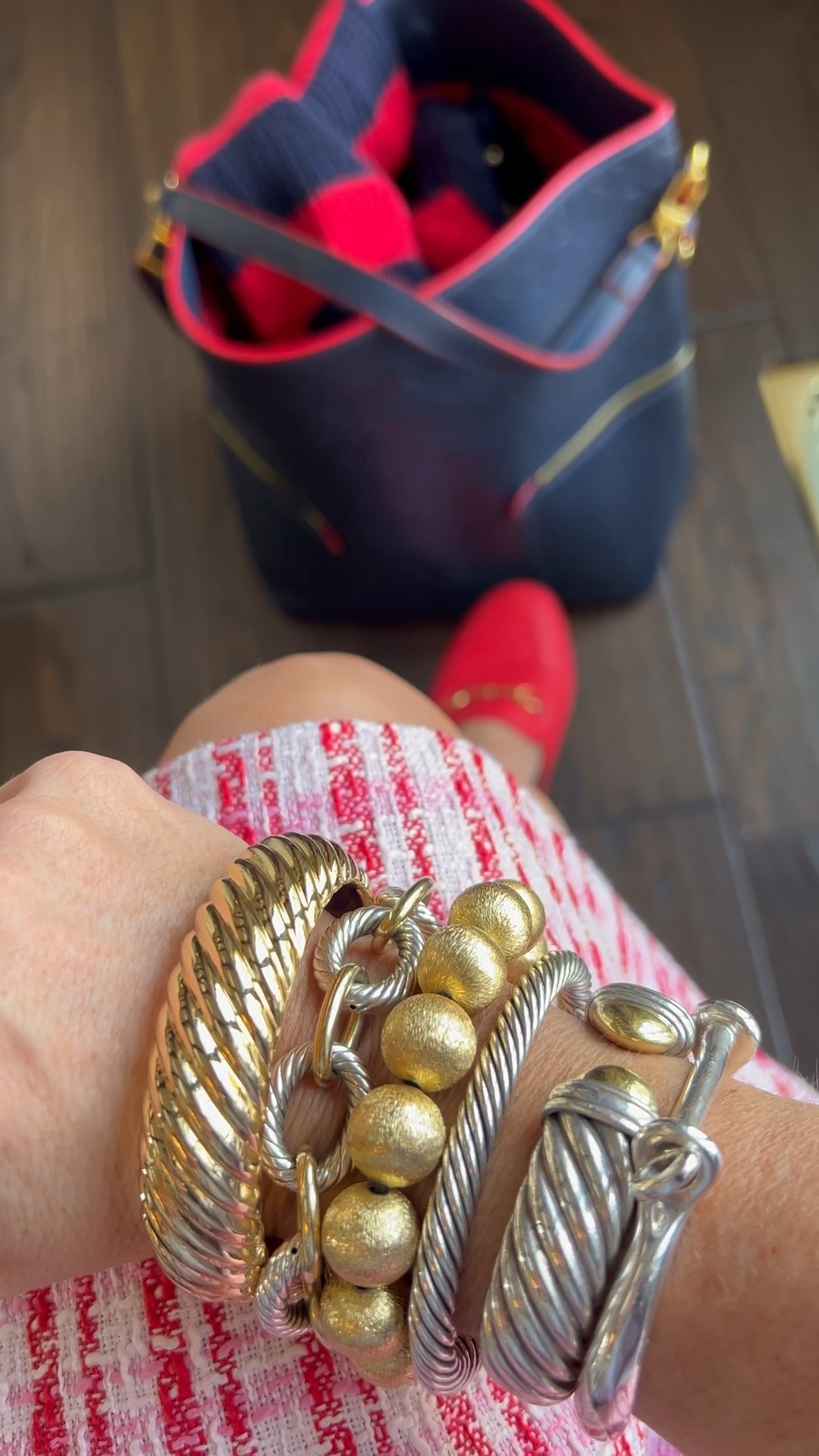 My new bracelet stack 

#LTKootd